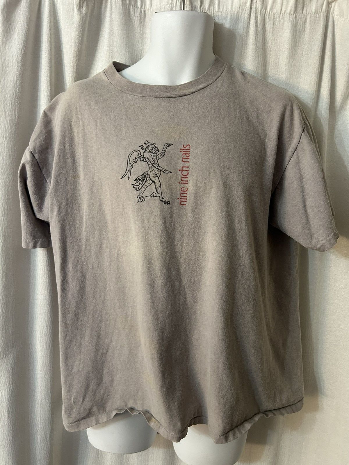 Other Tee: rare vintage 1995 nine inch nails raspberry devil xl Size US XL / EU 56 / 4 - 1 Thumbnail