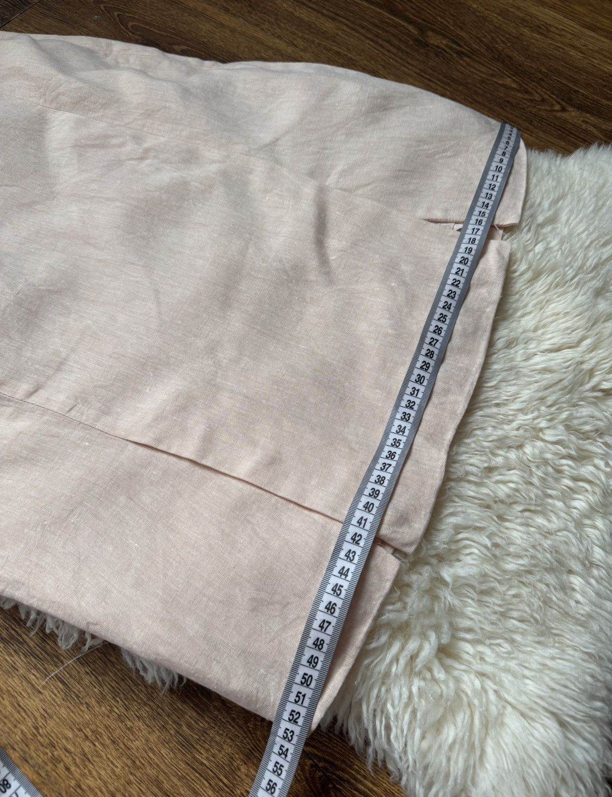 Vogue Vogue linen skirt in very good condition size 38 Size 30" / US 8 / IT 44 - 12 Thumbnail