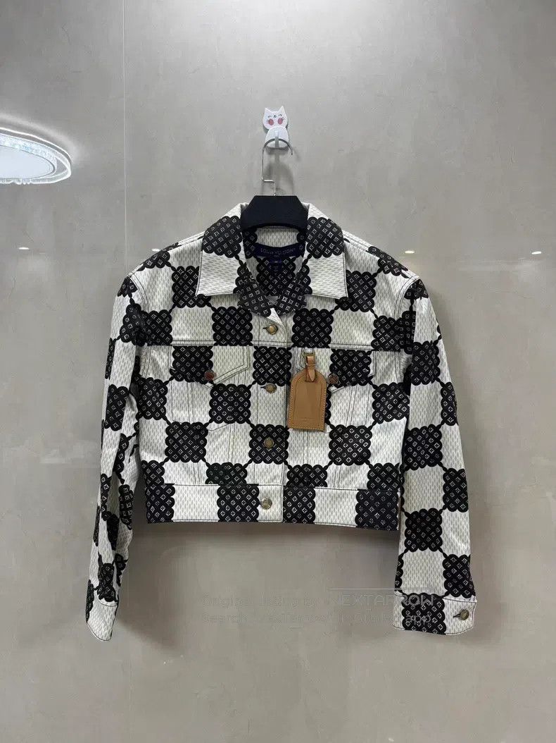 Louis Vuitton Louis Vuitton New Checkerboard Full Print Leather Denim Ja Size XS / US 0-2 / IT 36-38 - 1 Thumbnail