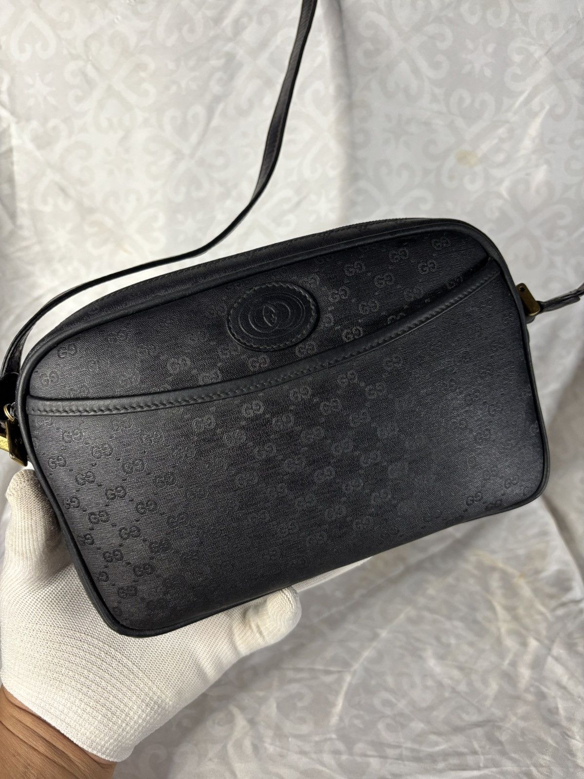 Gucci (Rare) Gucci Vintage Crossbody Bag Size ONE SIZE - 1 Thumbnail