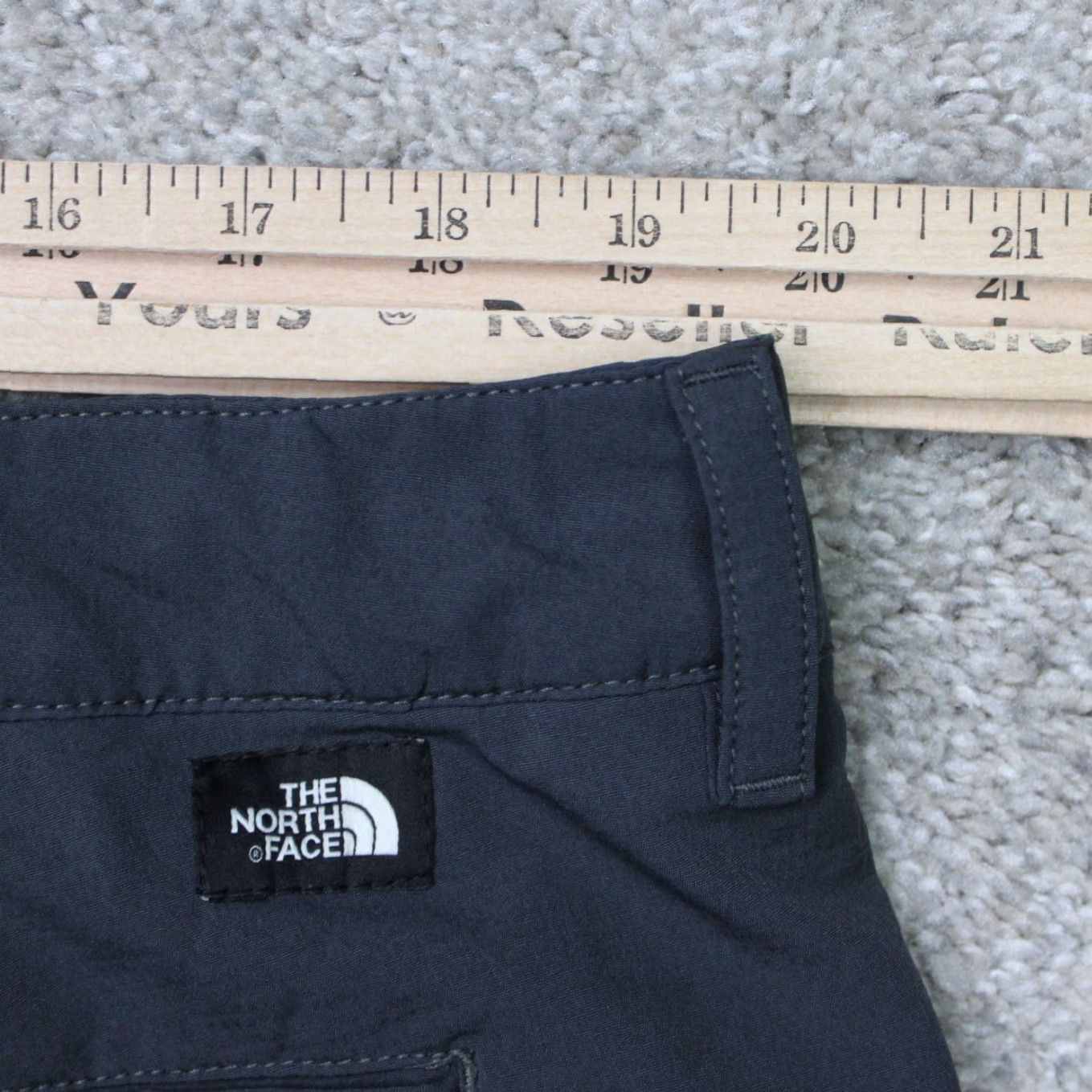 The North Face The North Face Shorts Mens 40 Gray Rolling Sun Packable Performance Hybrid FlashDry Bermuda Casual | Travel | Workwear Mens 40 Gray The North Face Size US 40 / EU 56 - 6 Thumbnail