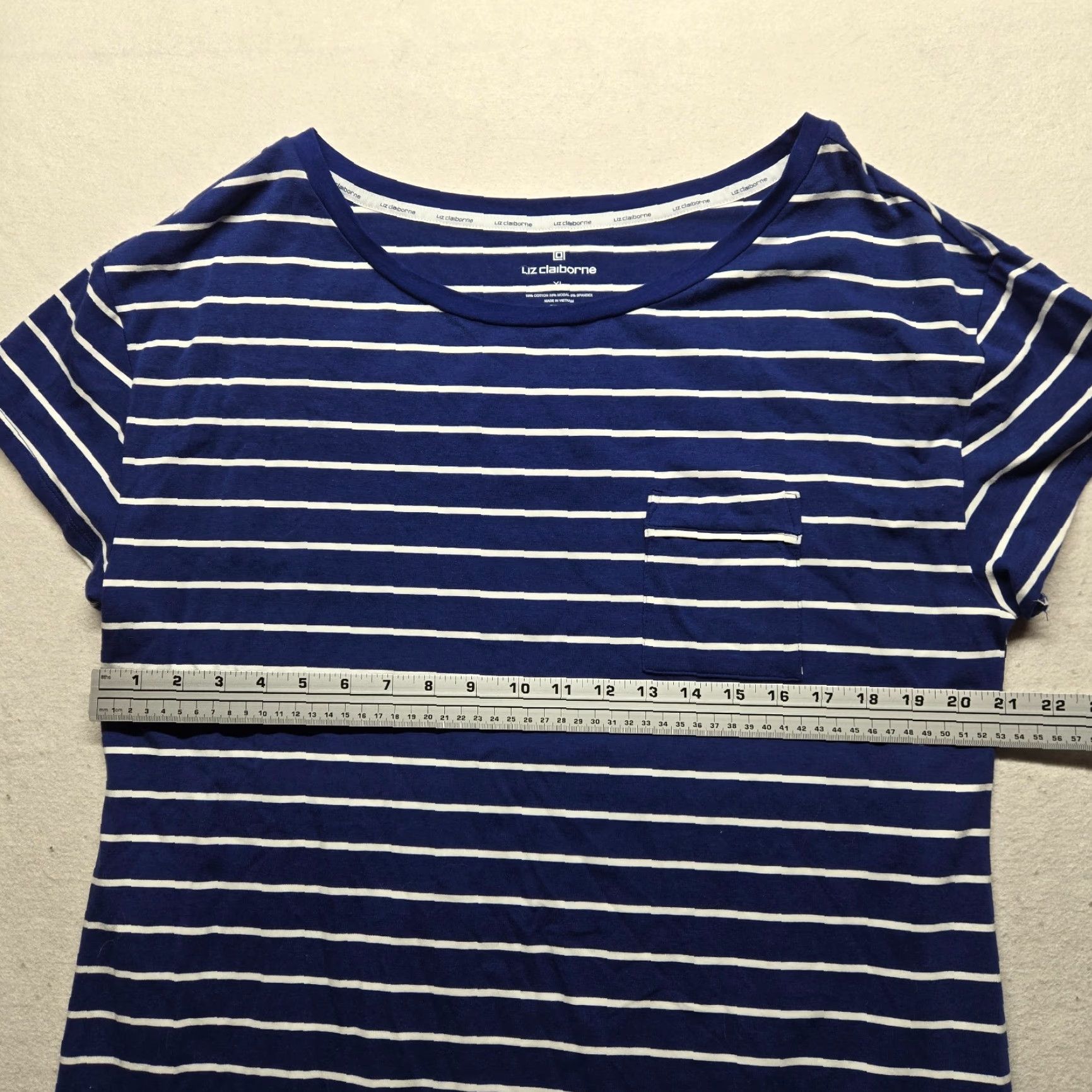 Liz Claiborne Liz Claiborne Shirt Blue Striped Short Sleeve XL Womens Adult Regular Straightforward Casual Shirt Size XL / US 12-14 / IT 48-50 - 4 Thumbnail