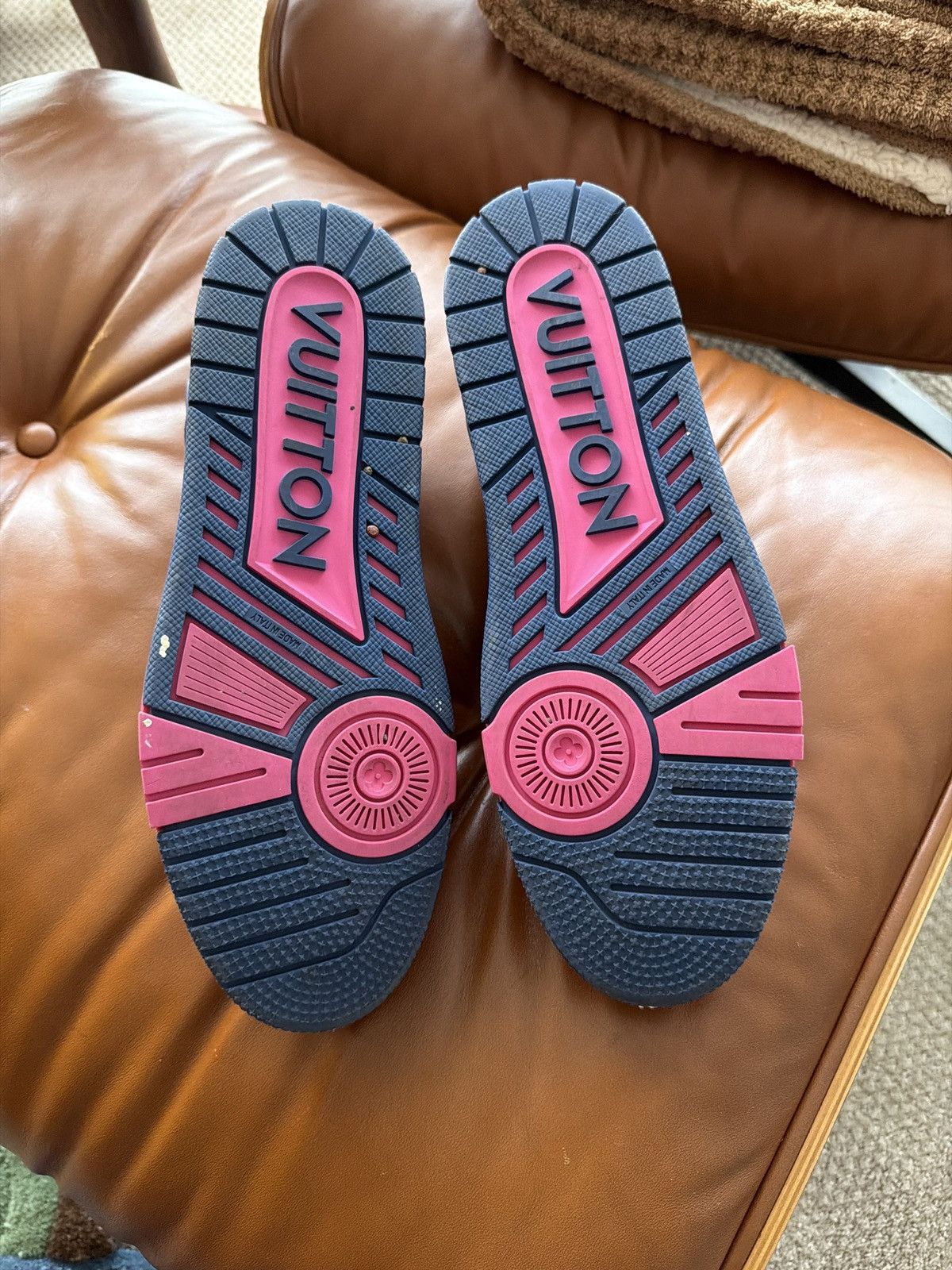 Louis Vuitton Louis Vuitton X Virgil Abloh - LV Trainer Size US 9.5 / EU 42-43 - 4 Thumbnail