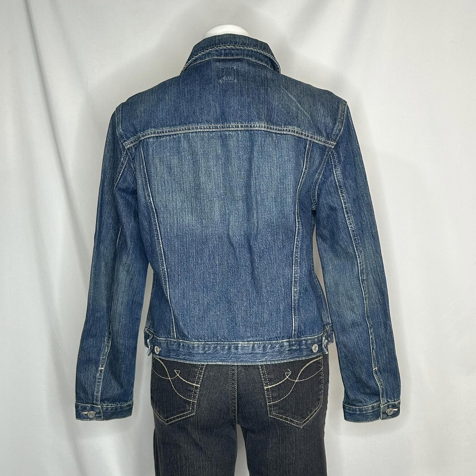 Gap GAP Factory Women's Classic Dark Wash Denim Jacket, Medium Size M / US 6-8 / IT 42-44 - 6 Thumbnail