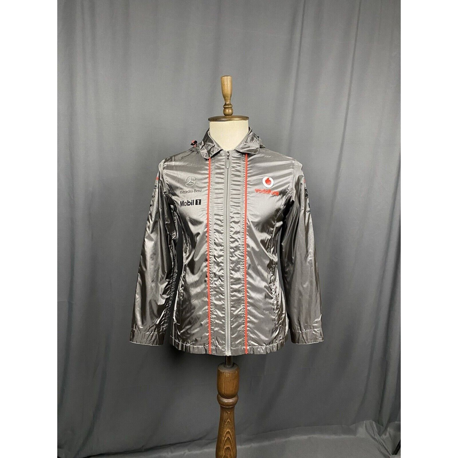 Other Vodafone Mclaren Mercedes Men's Gray Windbreaker Jacket Siz Size US S / EU 44-46 / 1 - 1 Thumbnail