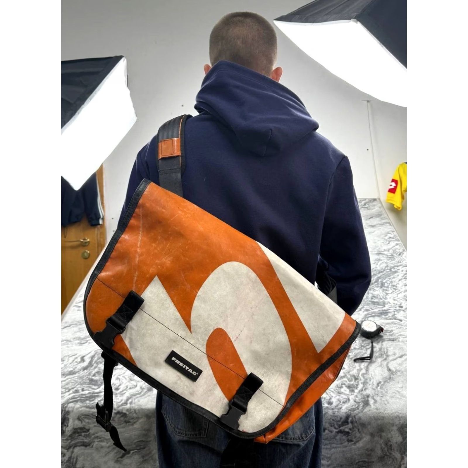 Freitag Freitag Large Shoulder Bag Orange PVC Canvas Messenger Bag Mens casual 2010-2019 Adjustable Strap Bag) Size ONE SIZE - 2 Thumbnail
