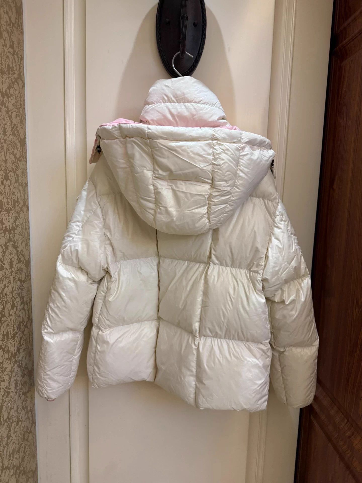Moncler Moncler Parana down jacket women's size 0 95 new Size XS / US 0-2 / IT 36-38 - 2 Thumbnail