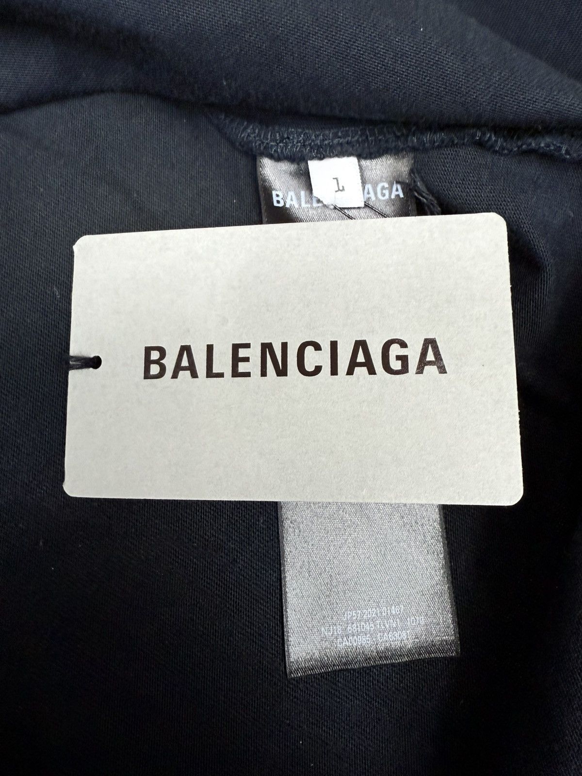 Balenciaga NEW Balenciaga Embroidered Double B Logo T-Shirt size Large Size US L / EU 52-54 / 3 - 9 Thumbnail
