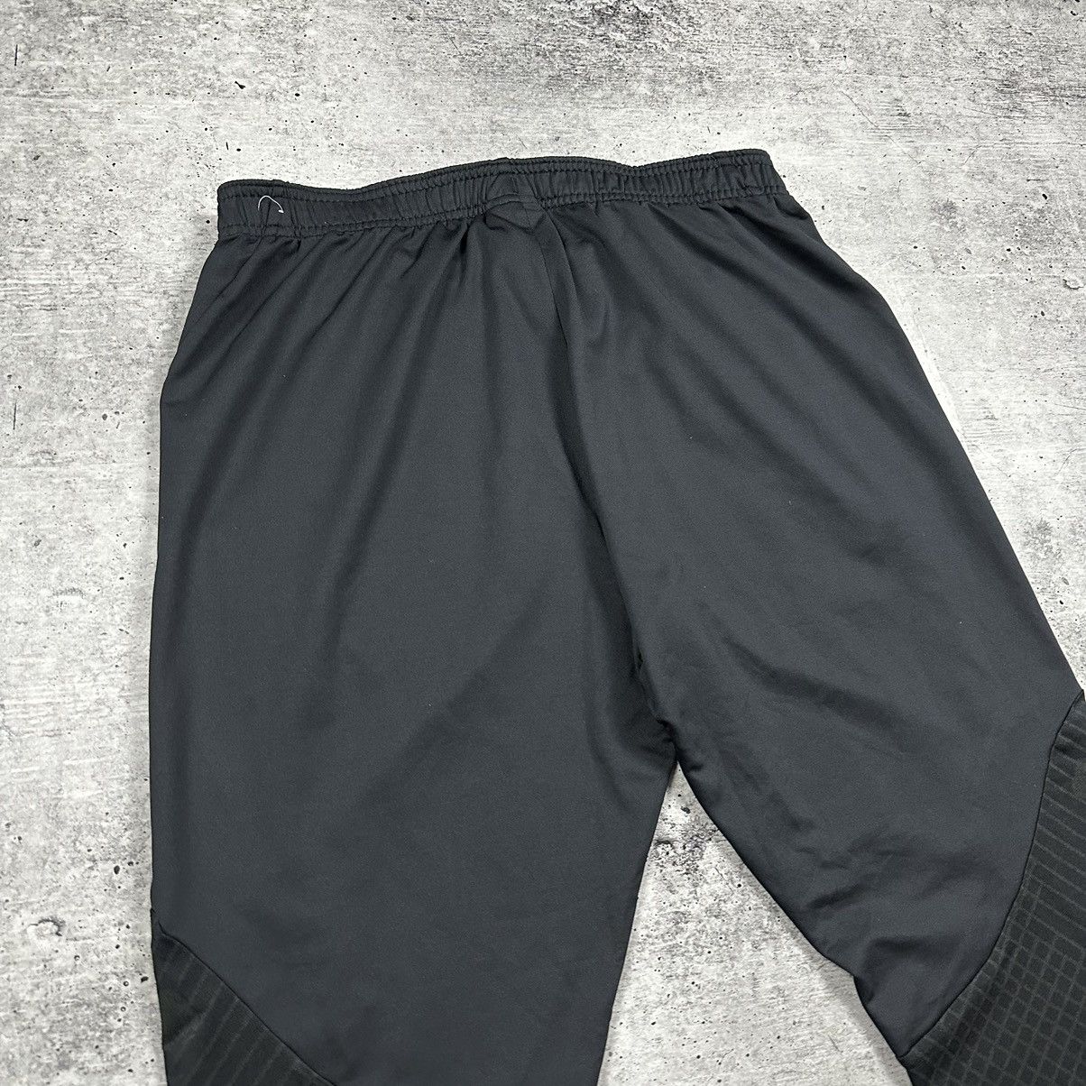 Jordan Brand Nike Jordan PSG Strike Away Dri FIT Football Pants Size US 34 / EU 50 - 17 Thumbnail