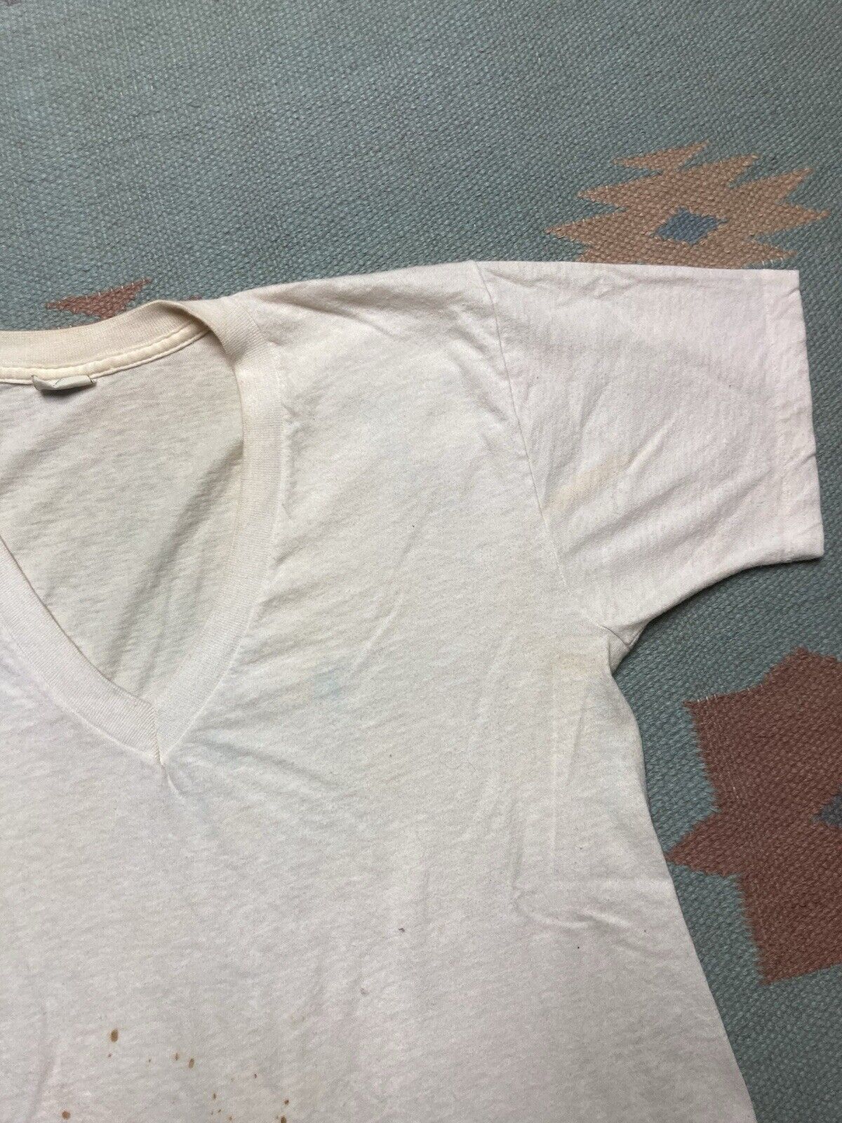 Vintage VTG 60s blank white t shirt v neck soft cotton grunge medium Size US M / EU 48-50 / 2 - 4 Thumbnail