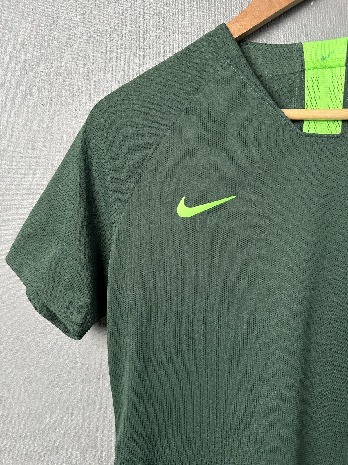 Nike NIKE Nigeria 2018 World Cup Women’s Away Soccer Jersey Shirt Size M / US 6-8 / IT 42-44 - 9 Thumbnail