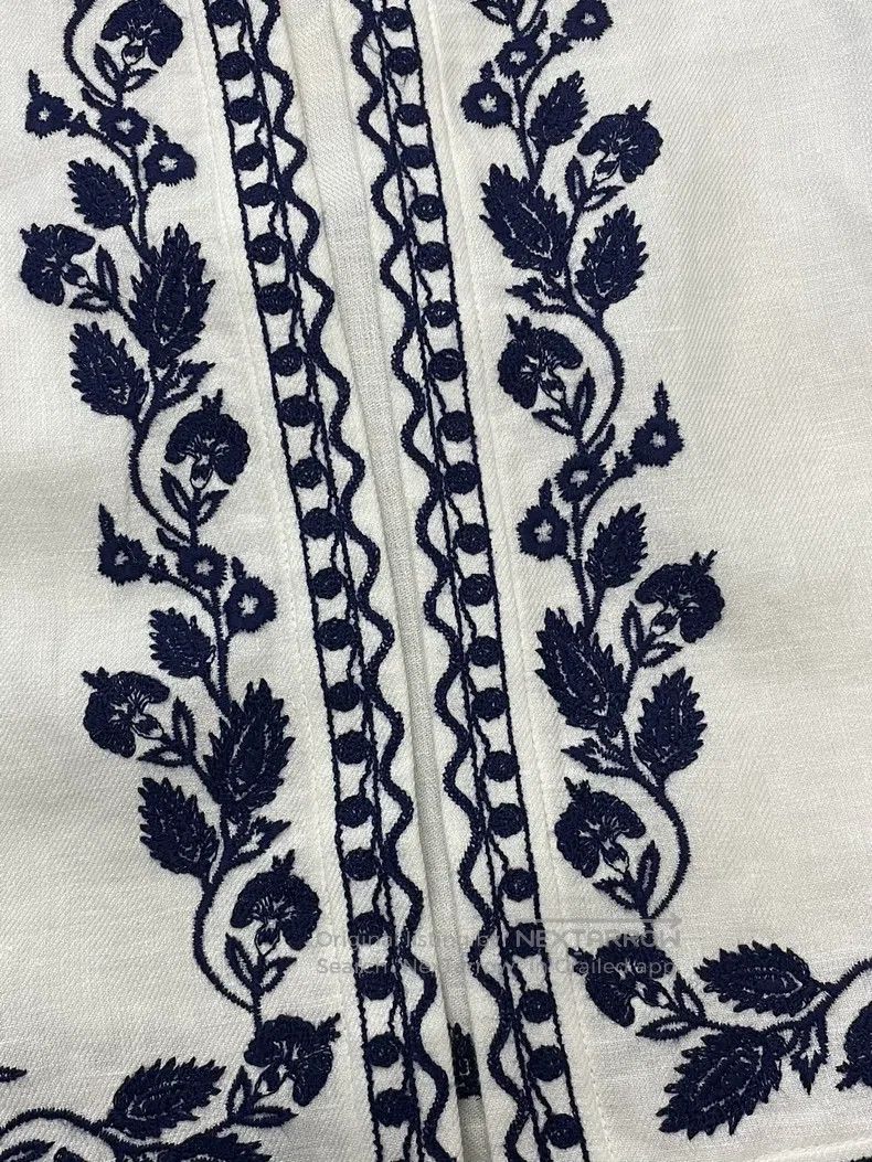 Loro Piana LORO PIANA White Linen Blouse with Blue Embroidered Vest O Size XS / US 0-2 / IT 36-38 - 2 Thumbnail