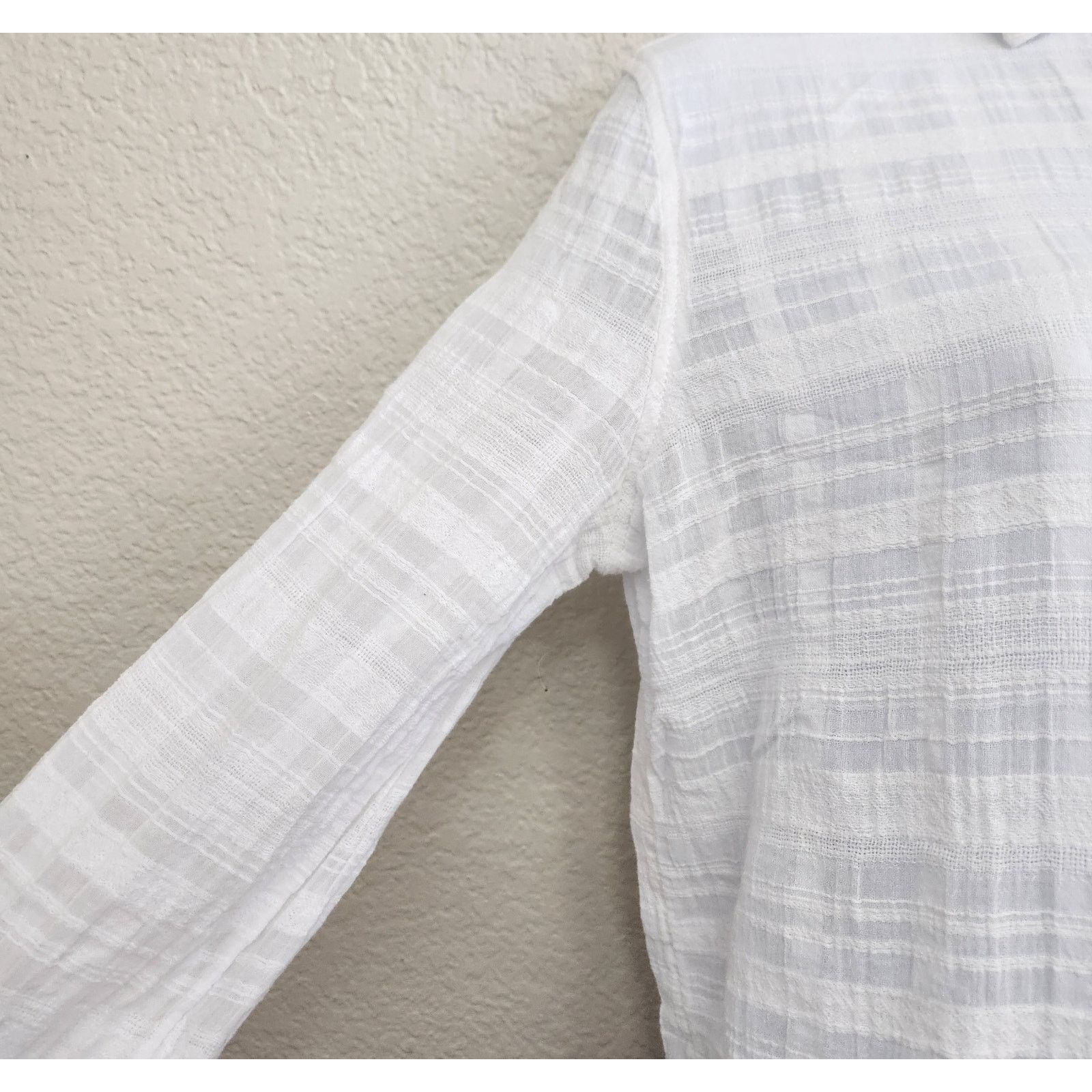 Aeropostale Aeropostale White Sheer Woven Material Button Up Top Medium Size M / US 6-8 / IT 42-44 - 3 Thumbnail