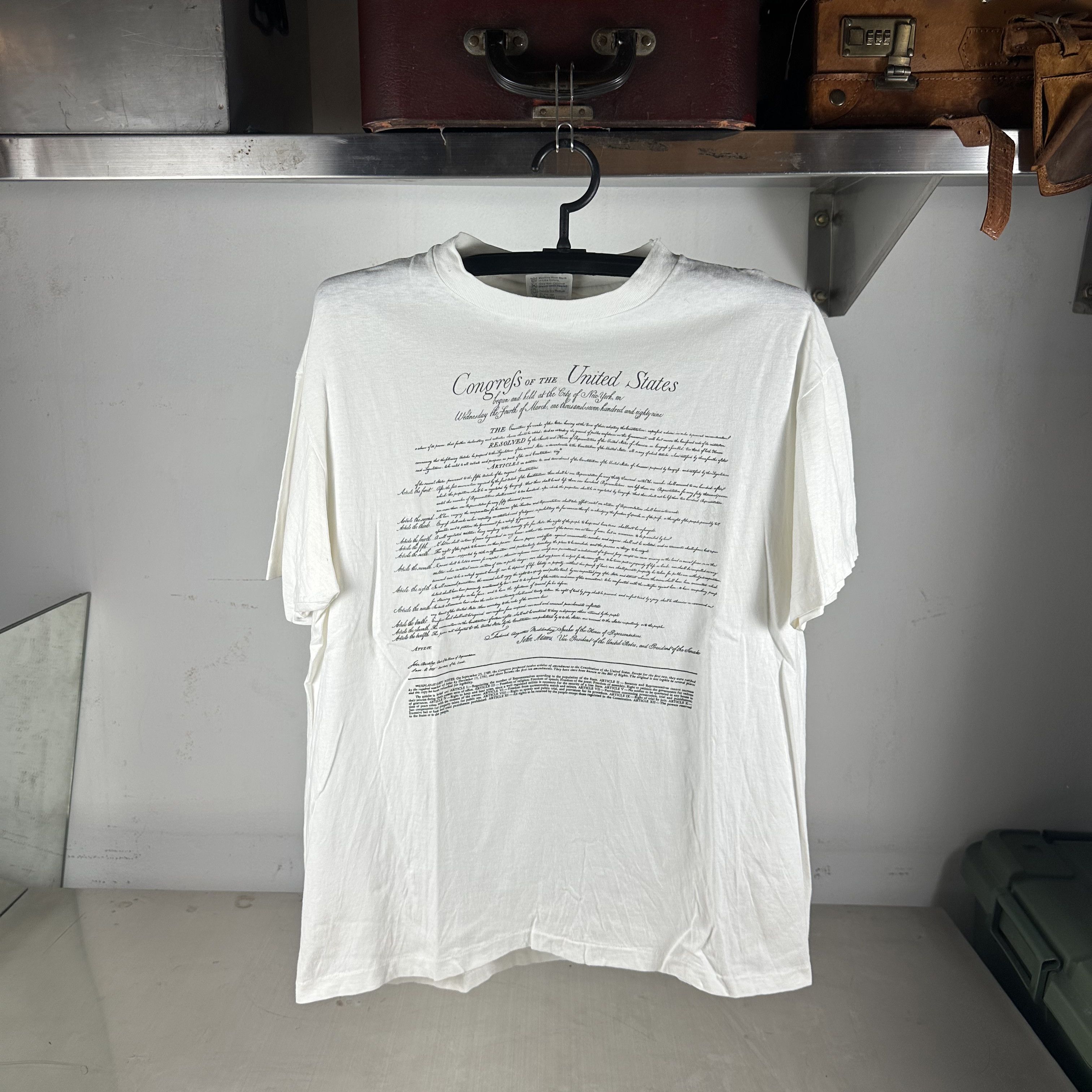 Vintage Vintage 1990 Constitution of the United States T-shirt Size US XL / EU 56 / 4 - 1 Thumbnail