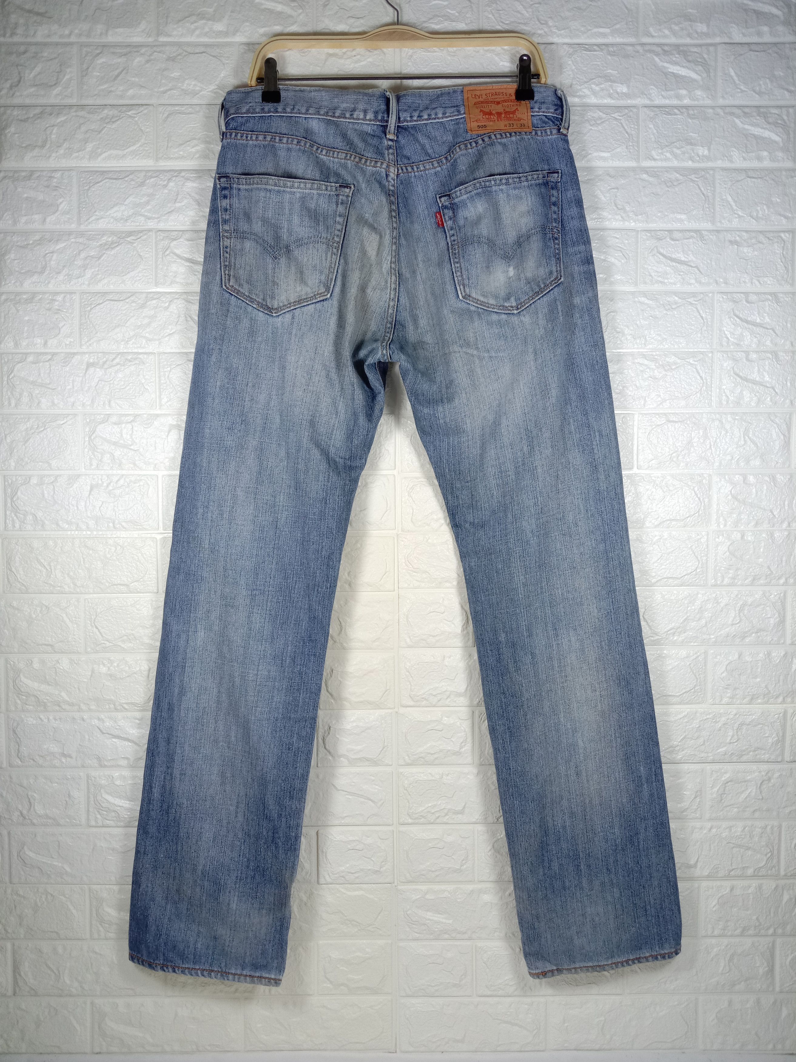 Levi's Vintage Levi's 505 Jeans Faded Blue Distressed Denim Size US 33 - 5 Thumbnail