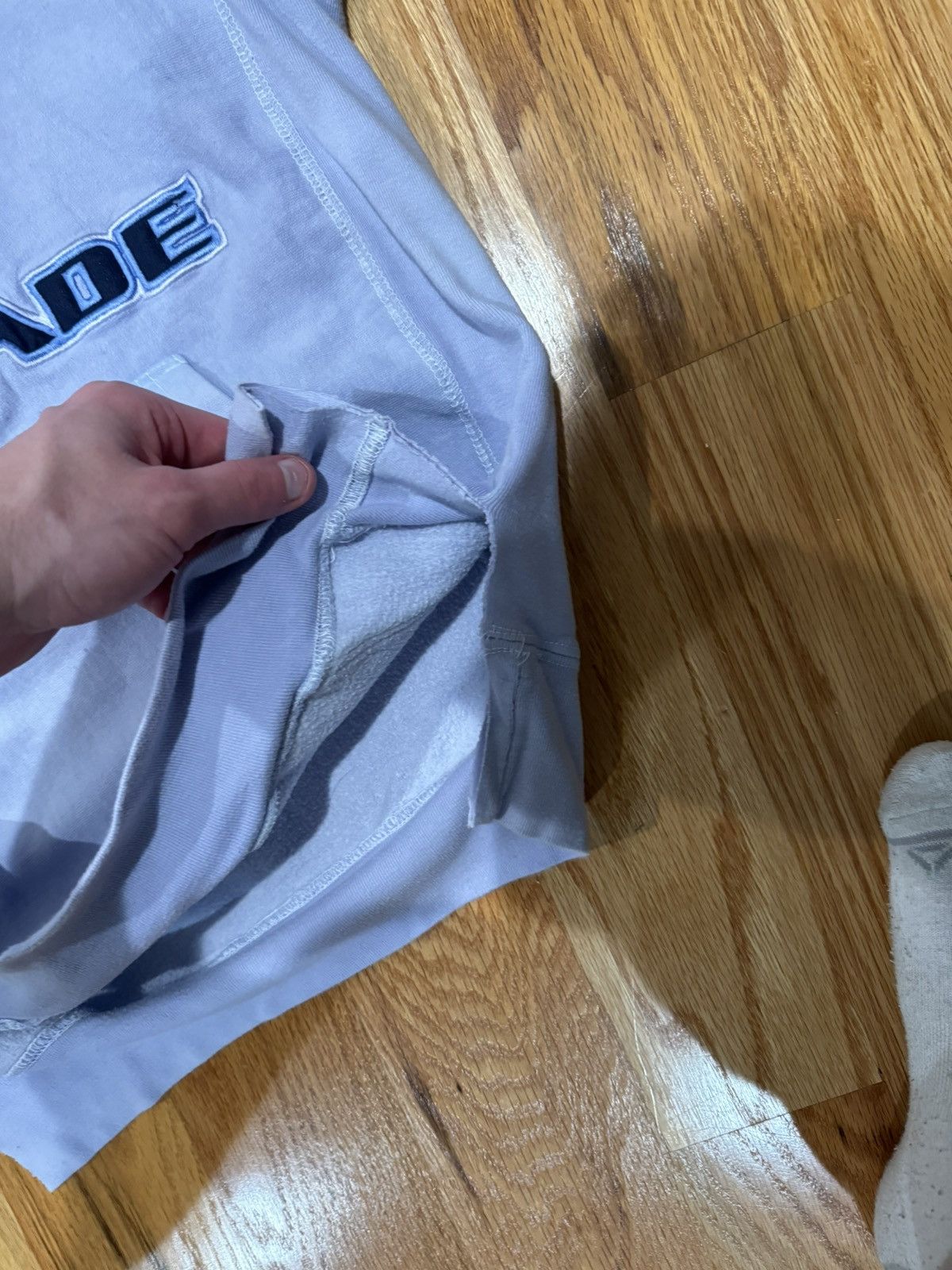 Cadillac × Steve And Barrys × Vintage vintage Cadillac escalade hoodie sweatshirt y2k light blue Size US M / EU 48-50 / 2 - 5 Thumbnail