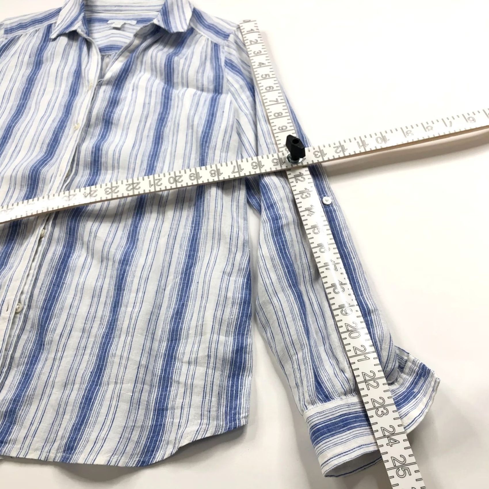 Charter Club Charter Club Shirt Small 100% Linen Button Long Sleeve Striped Blue MINTXS/Adult? Size S / US 4 / IT 40 - 6 Thumbnail