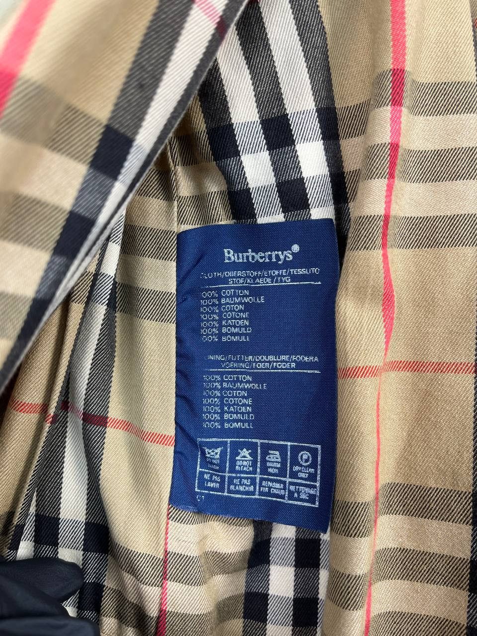 Burberry Vintage Burberrys Trench Coat Made in England Nova Check L Size US L / EU 52-54 / 3 - 5 Thumbnail