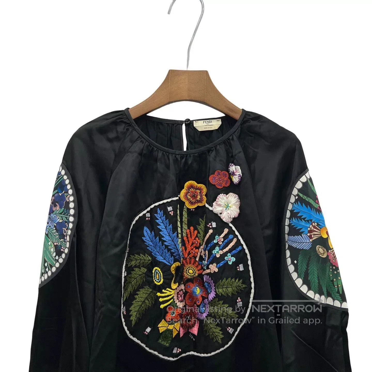 Fendi Fendi Heavy Embroidered Long Sleeve. Size S / US 4 / IT 40 - 2 Thumbnail