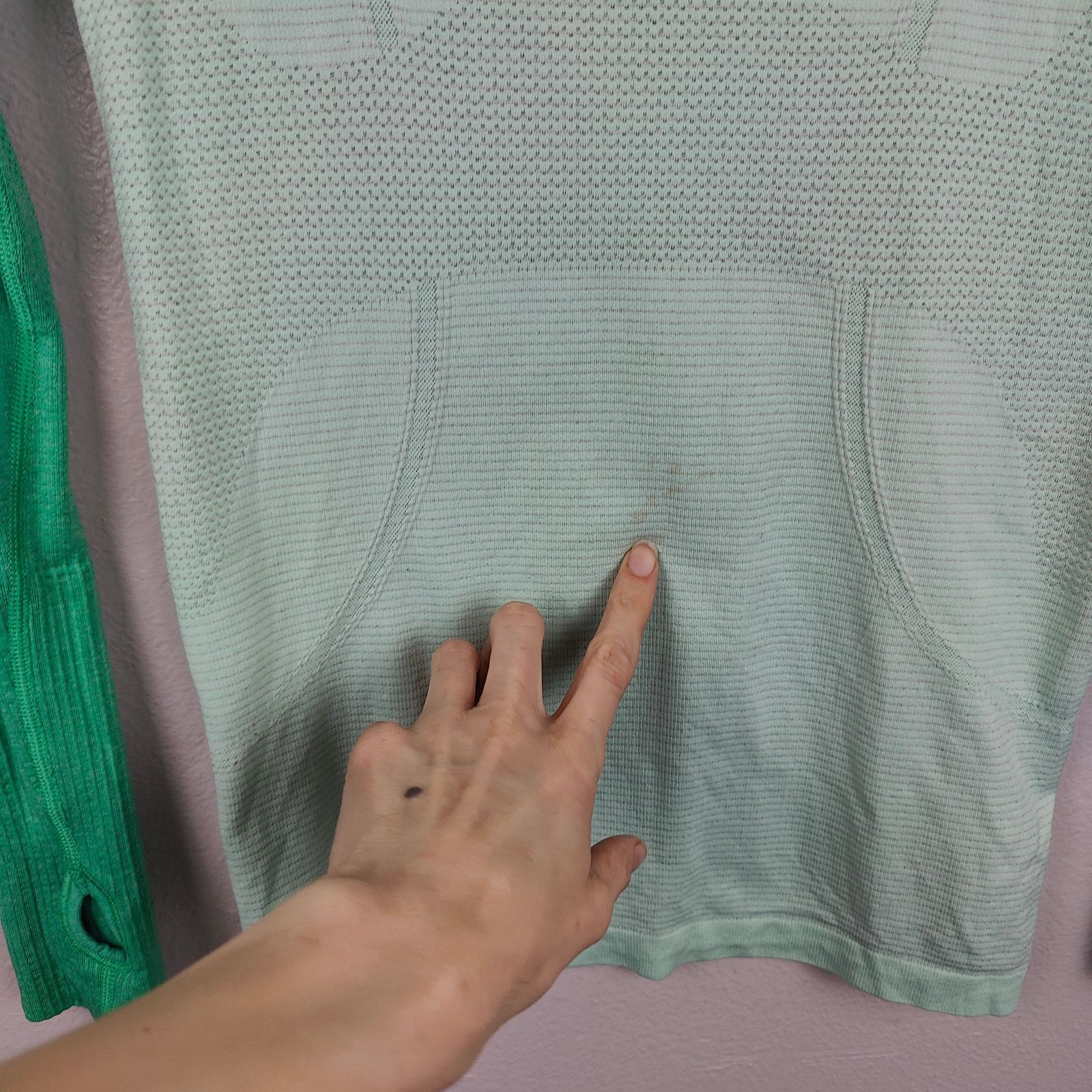 Lululemon Lululemon Swiftly Tech Long Sleeve Top Womens 4 Fresh Teal Size S / US 4 / IT 40 - 4 Thumbnail