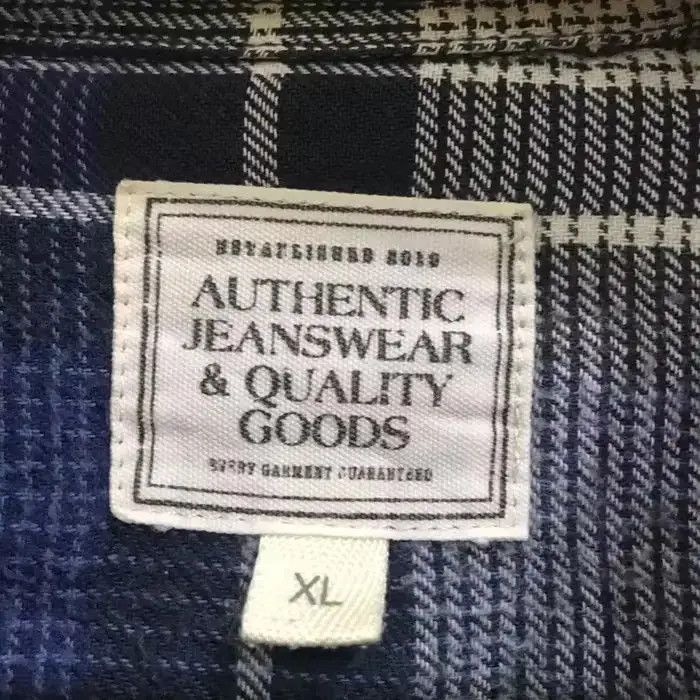 Vintage Japanese Brand Plaid Tartan Flannel Shirt Size US XL / EU 56 / 4 - 4 Thumbnail