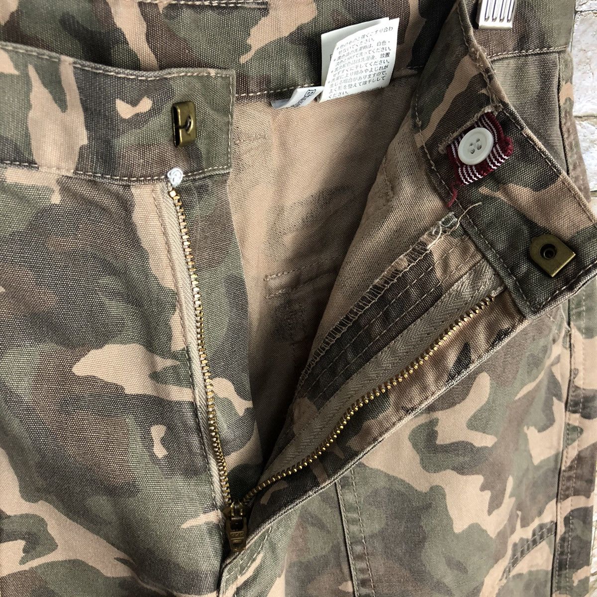 Japanese Brand Petit Berry Camo Cargo Multipocket Pants #A1157 Size 26" / US 2 / IT 38 - 14 Thumbnail
