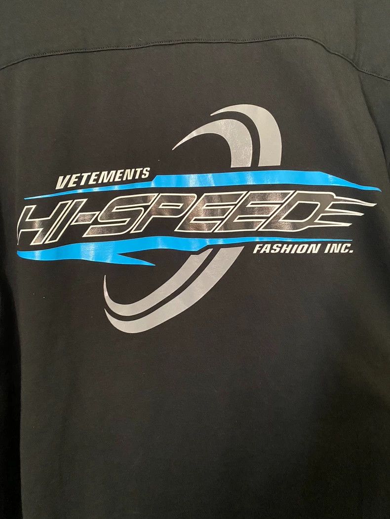 Vetements vetements Racing Shirt 2504-Nextarrow Size US S / EU 44-46 / 1 - 4 Thumbnail