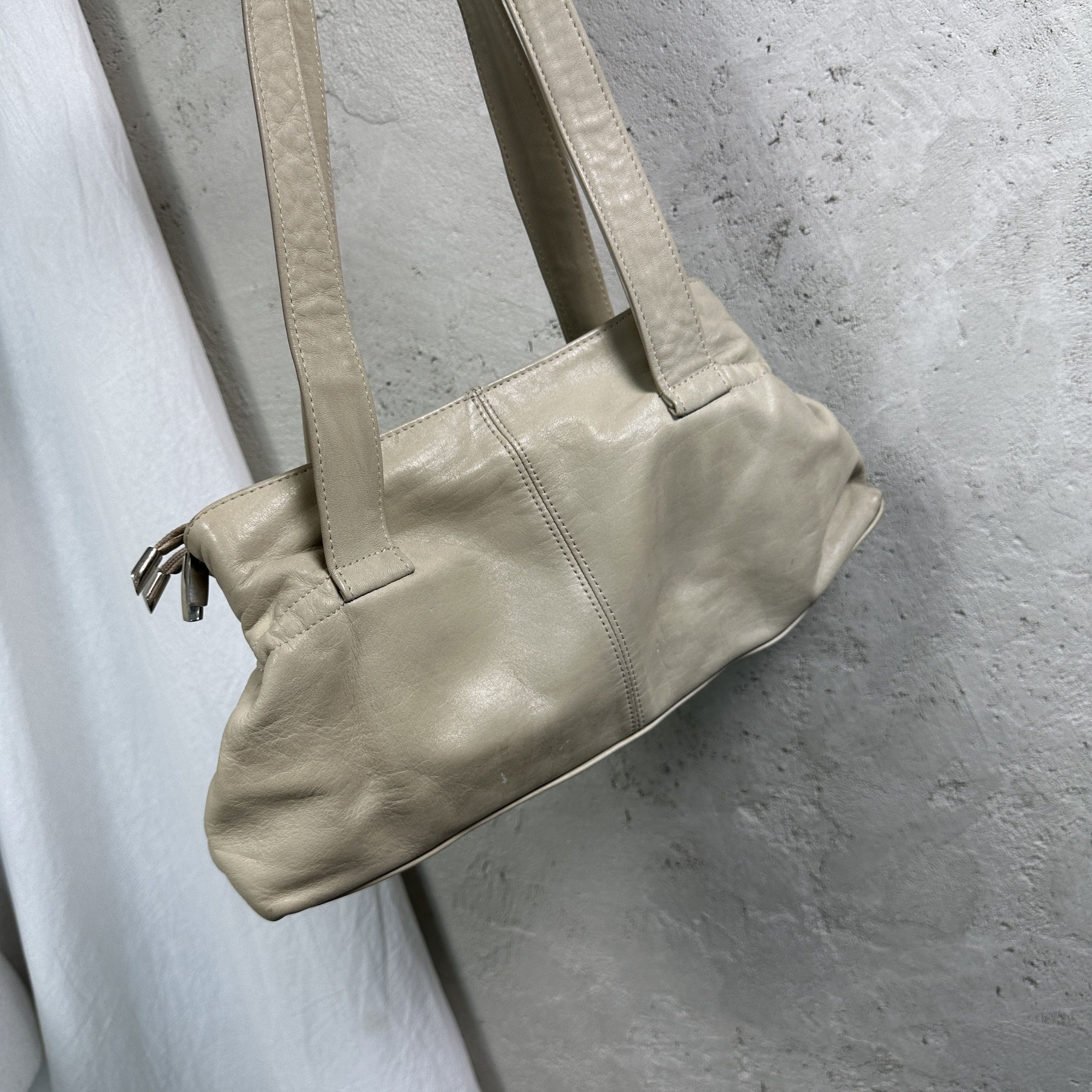 Vintage Vintage Avant Garde Leather Cream Bag Y2K Size ONE SIZE - 5 Thumbnail