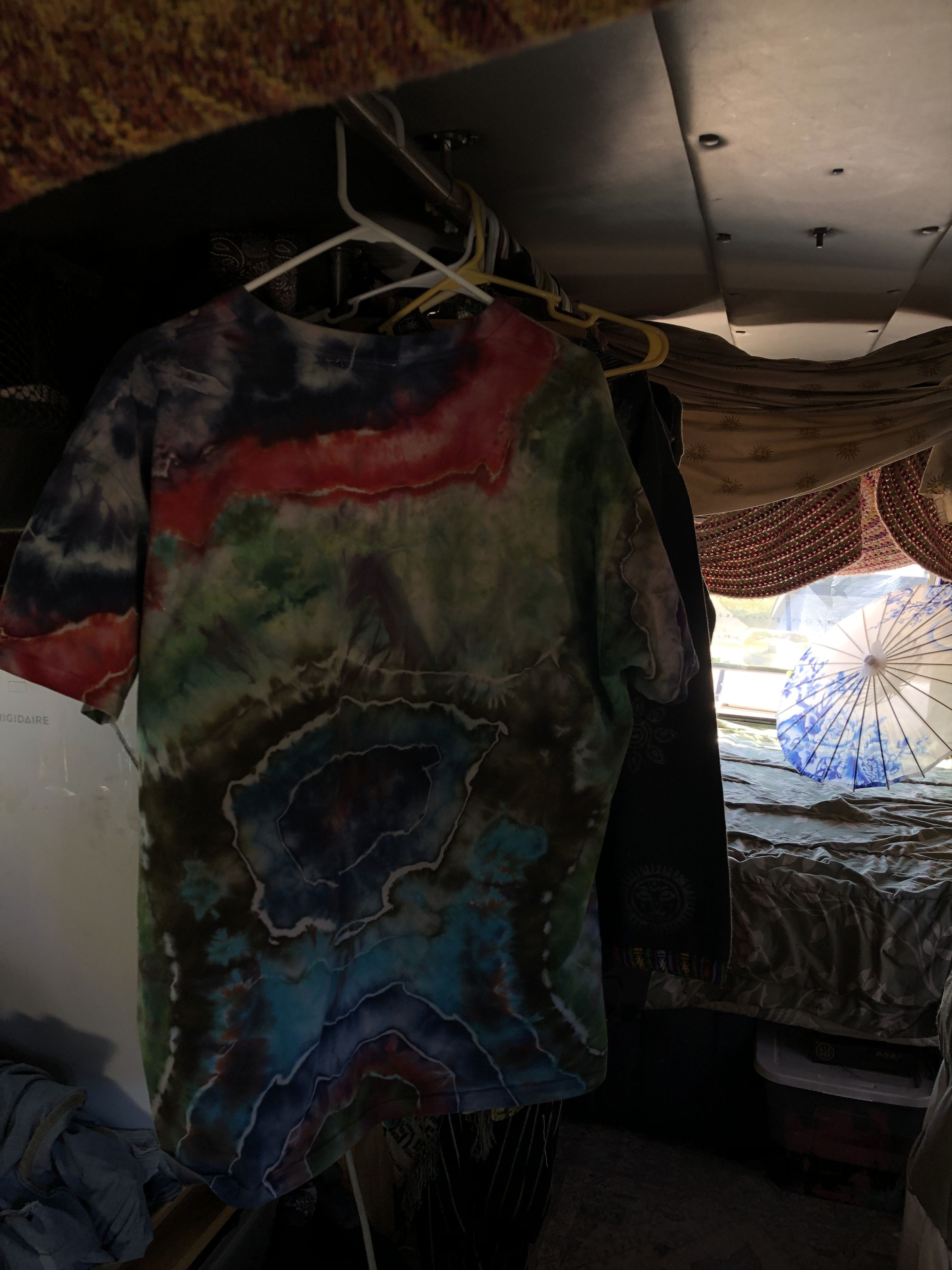Online Ceramics Online Ceramics Seeds of Compassion Rain Kindness Tie Dye Size US L / EU 52-54 / 3 - 3 Thumbnail