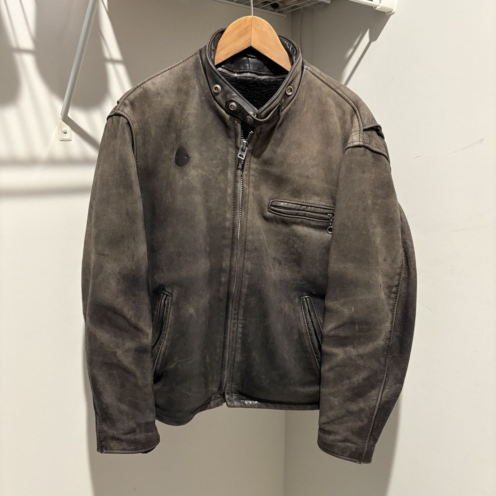 Schott × Vintage Vintage Schott 141 Cowhide Leather Cafe Racer Jacket 42 Size US L / EU 52-54 / 3 - 1 Thumbnail