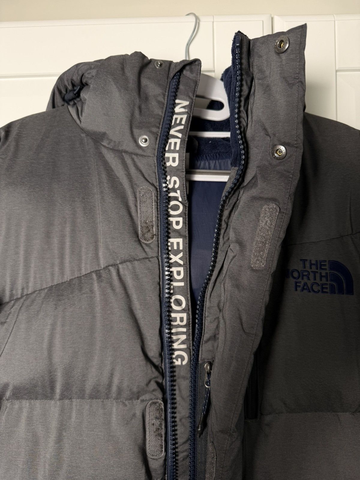 The North Face The North Face Puffer Jacket Grey - Size L Size US L / EU 52-54 / 3 - 5 Thumbnail
