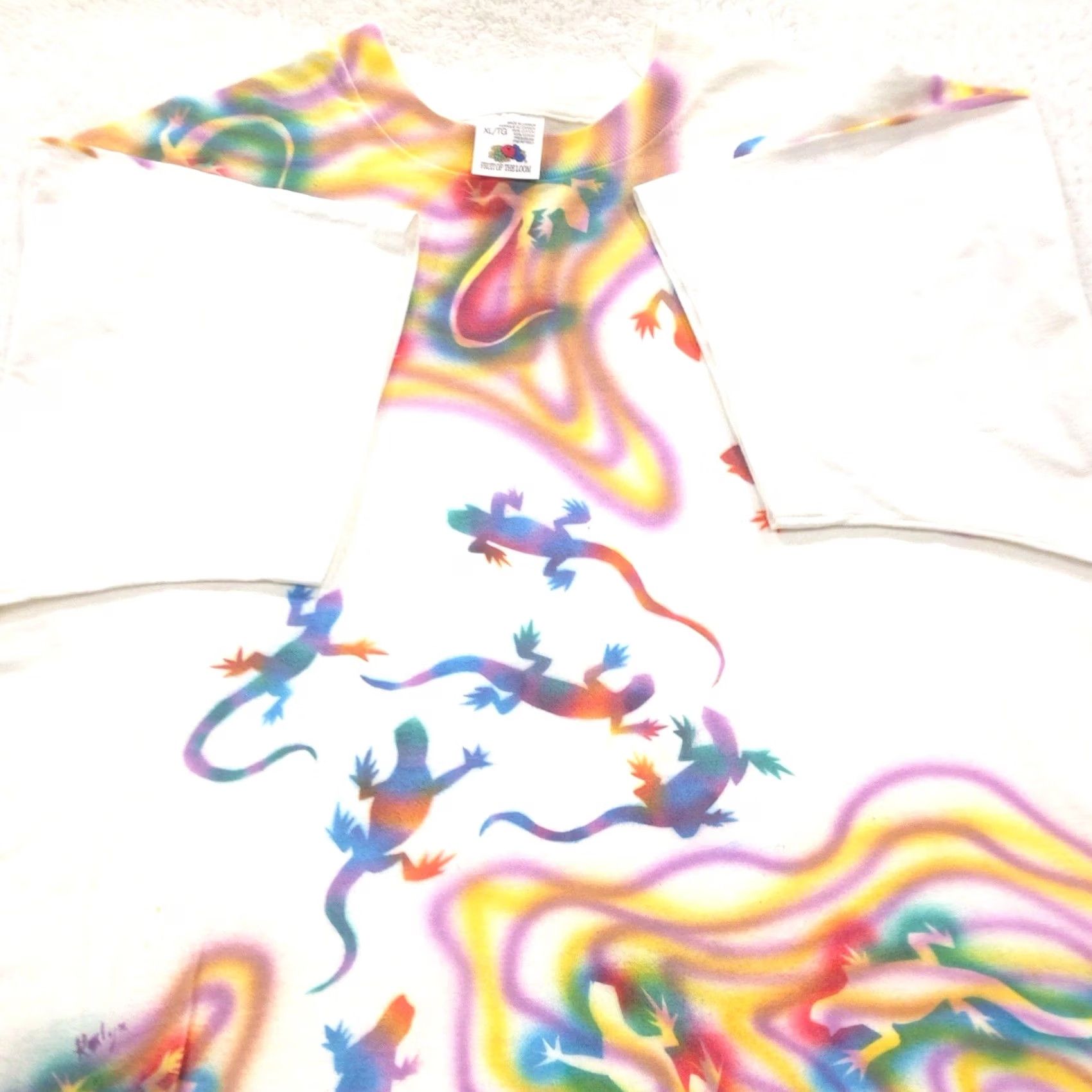 Fruit Of The Loom VINTAGE LIZARD AIRBRUSHED ART T-Shirt LARGE/XL Nature Cotton Polyester Fruit of the Loom Mens 80s 90s White Crew Neck Short Sleeve Size US L / EU 52-54 / 3 - 2 Thumbnail