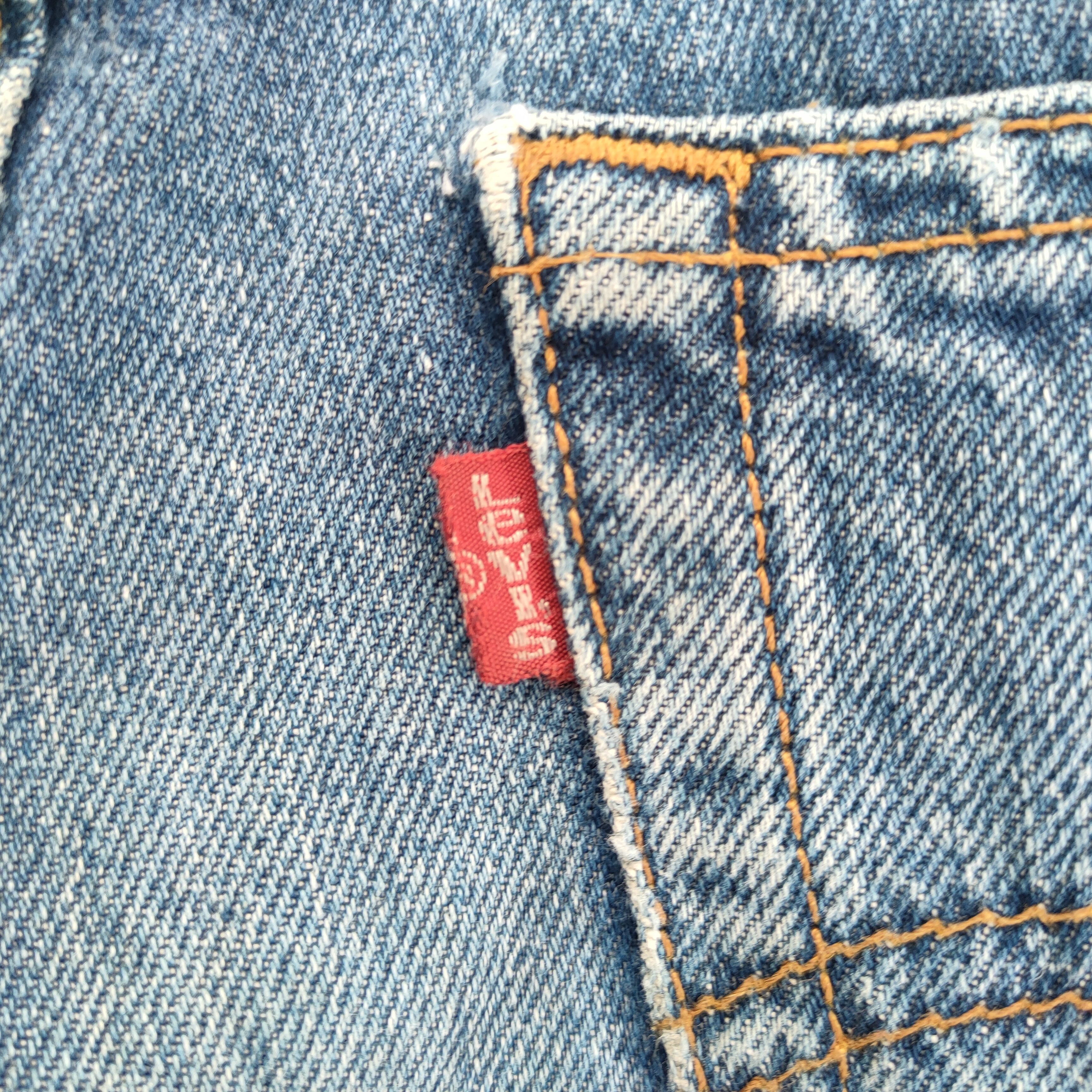 Levi's Vintage Clothing W32 VINTAGE LEVI'S 519 90' FADED DISTRESSED JEANS PANTS Size US 32 / EU 48 - 15 Thumbnail