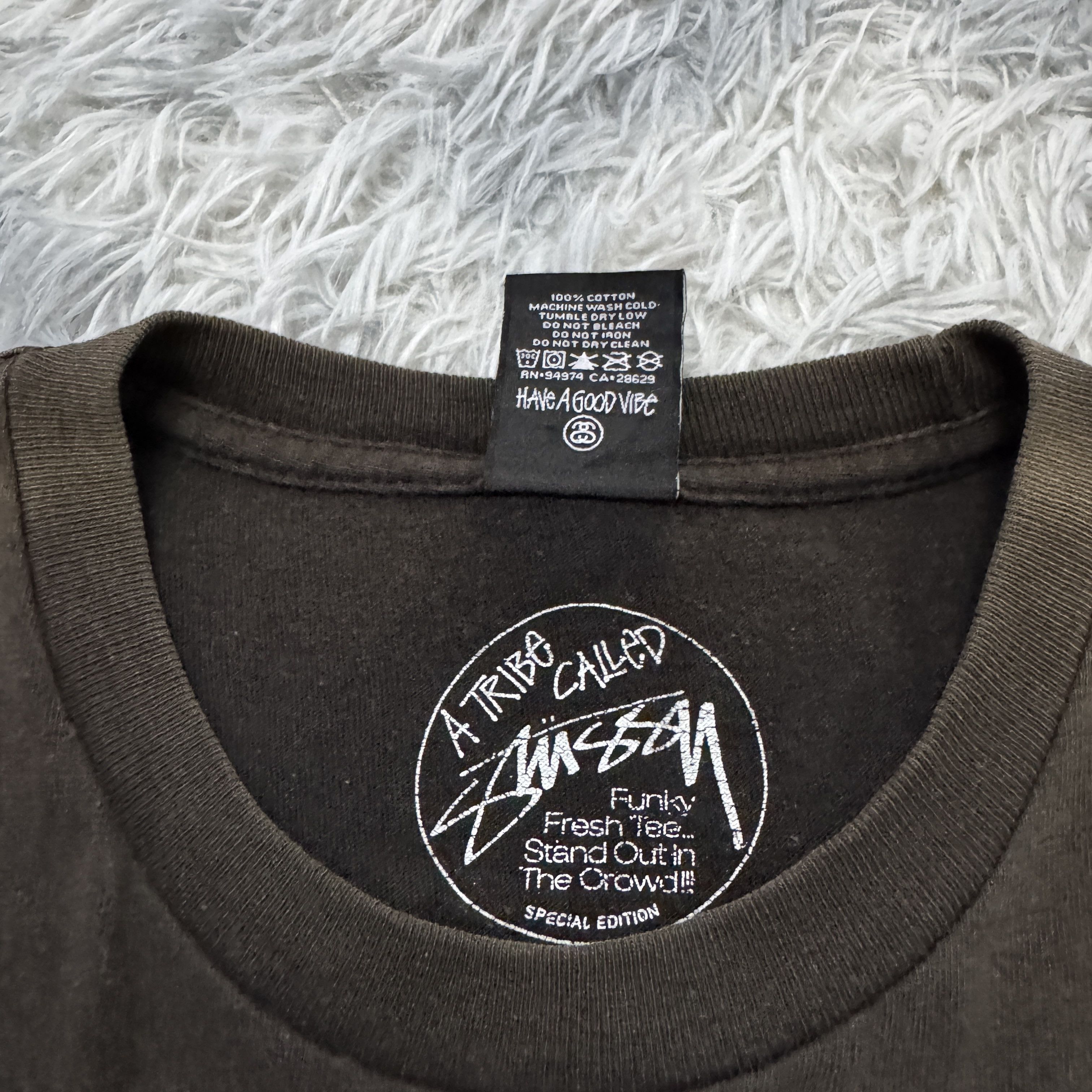 Stussy Vintage 90s Stussy Ruft 8 Bikini Riot Sunfaded Tshirt Size US M / EU 48-50 / 2 - 11 Thumbnail
