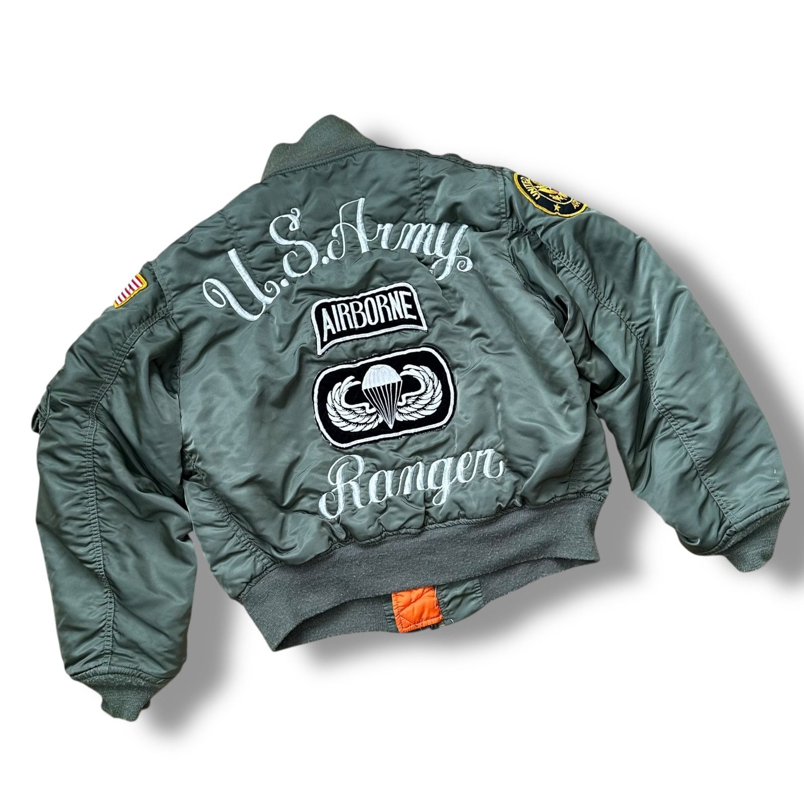 ジャケット・アウター 1968 Alpha Industies MA-1 Made in USA Vintage 1968 Alpha Industries USAF Flight MA-1 Reversible