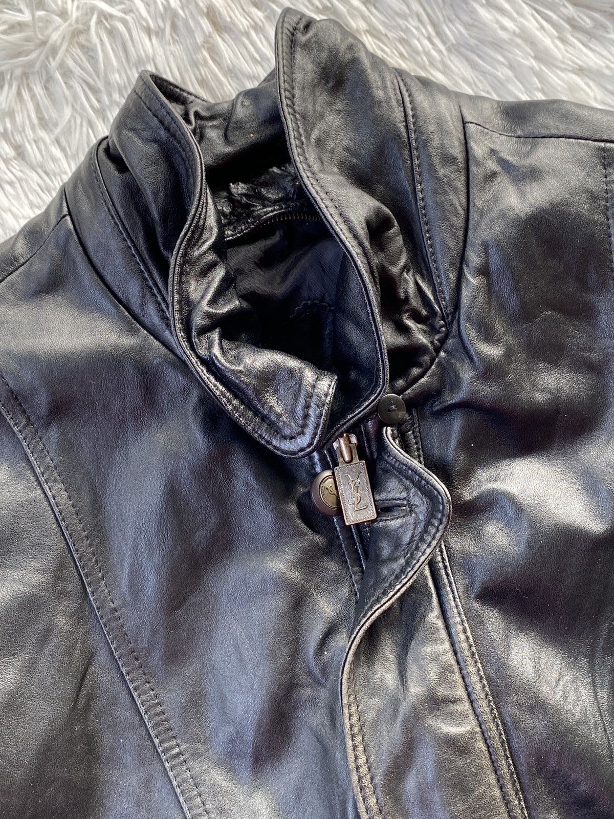 Yves Saint Laurent Vintage YvesSaintLaurent Black Sheepskin Leather zip up Size US L / EU 52-54 / 3 - 6 Thumbnail