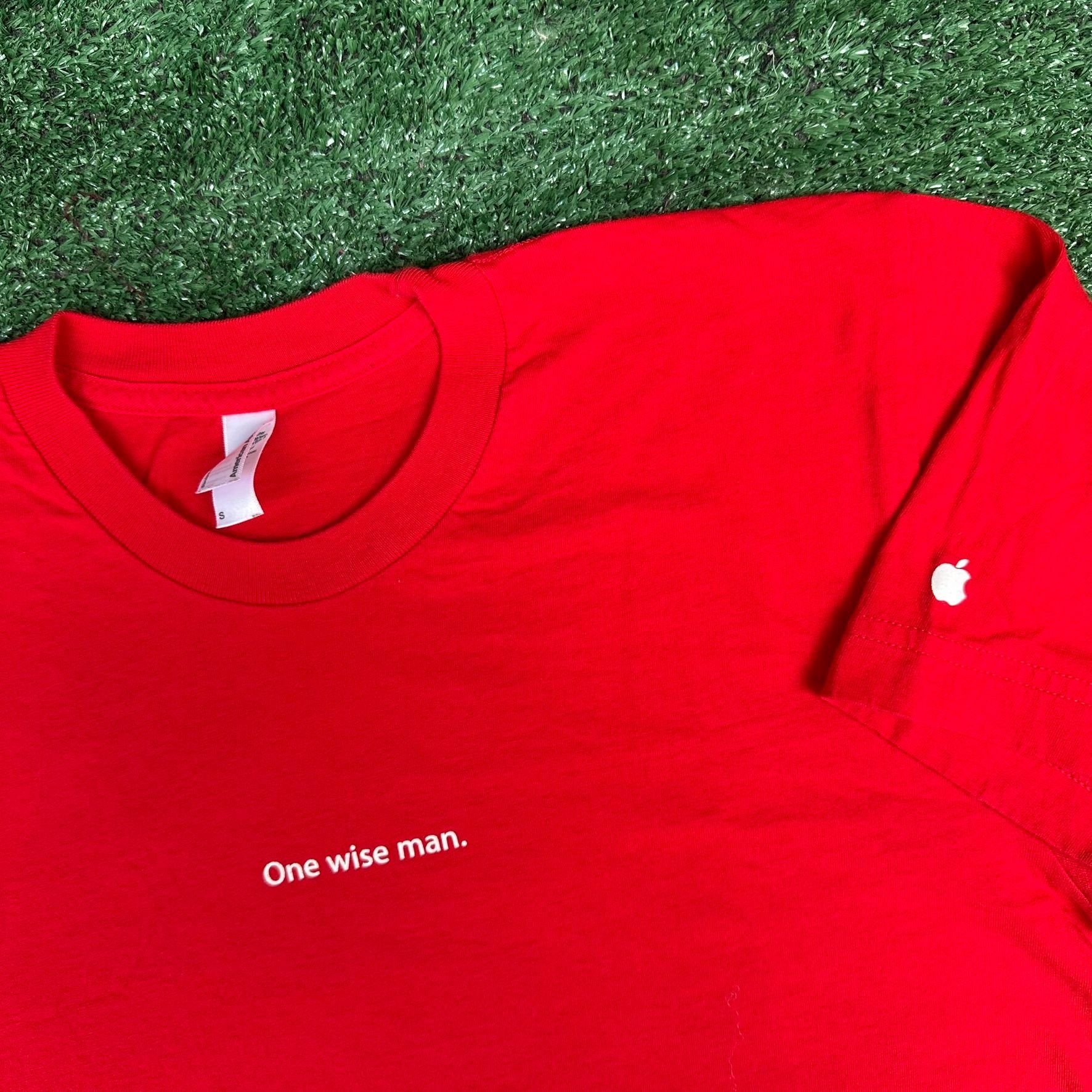 Apple Vintage Y2K Apple Store One Wise Man T-Shirt Employee Rare T Size US S / EU 44-46 / 1 - 2 Thumbnail