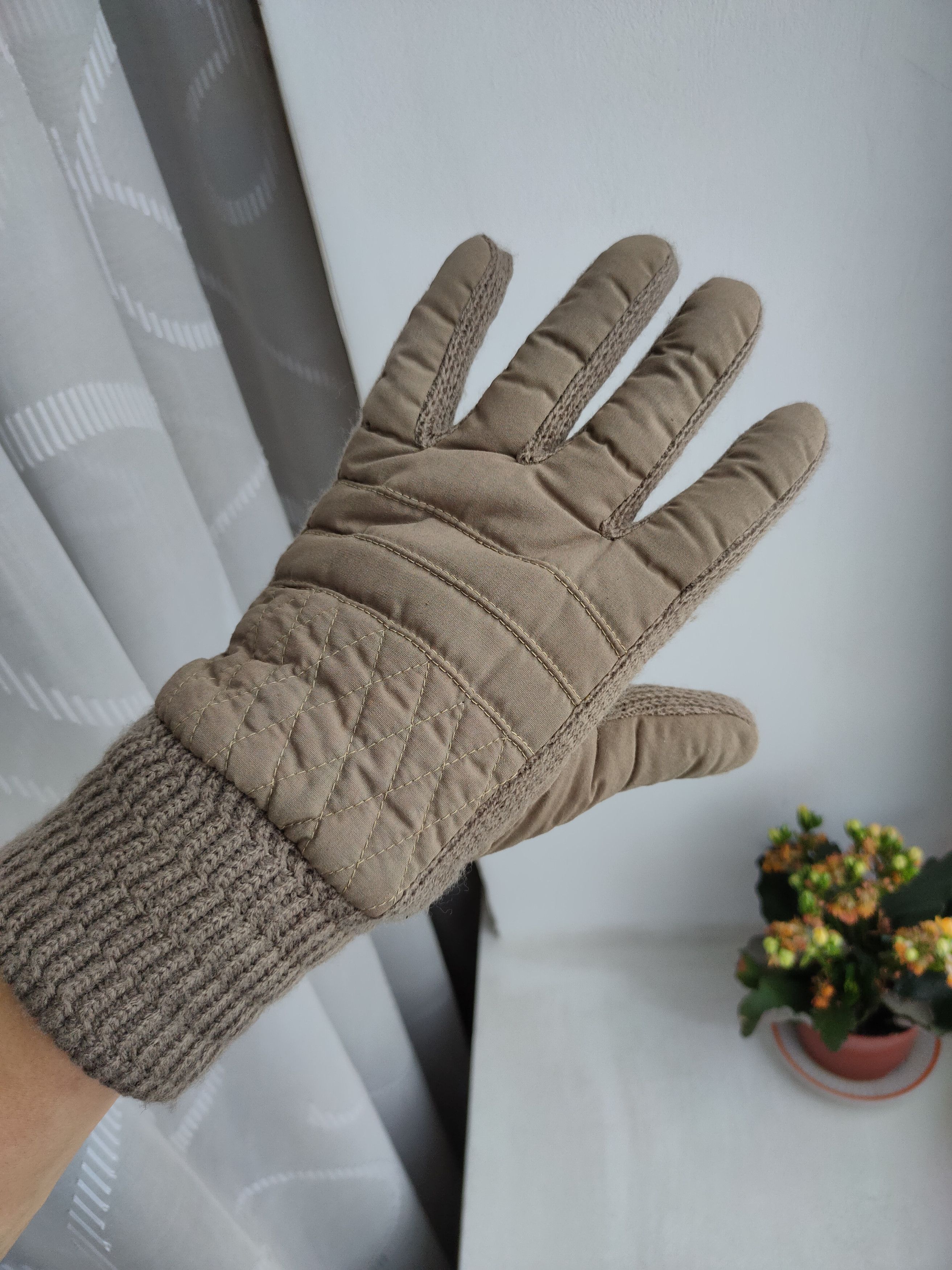 Japanese Brand Vintage Y2K Winter Gloves Hong Kong M Men's Gloves Size ONE SIZE - 4 Thumbnail