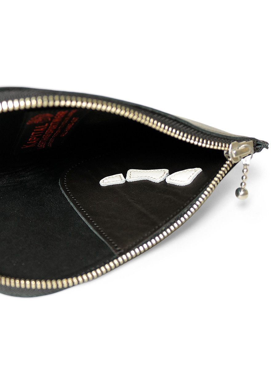 Kapital Kapital Leather THUMBS UP BONE HAND ZIP Neck BAG Size ONE SIZE - 9 Thumbnail