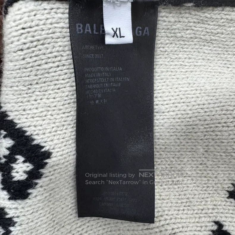 Balenciaga Balenciaga Letter Inlay Round Neck Long Sleeve Sweater Bla Size US XL / EU 56 / 4 - 4 Thumbnail