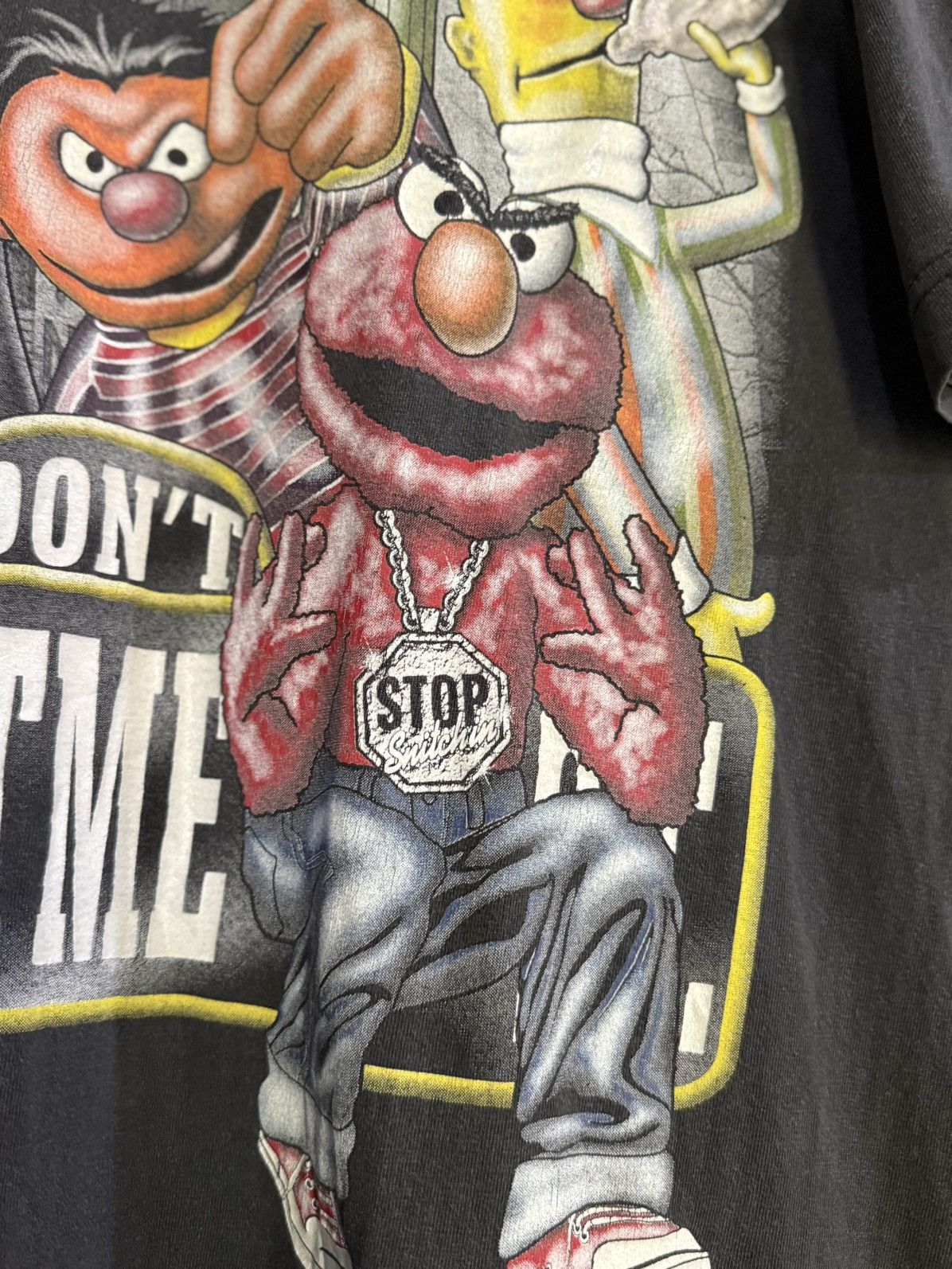 Cartoon Network Thrashed Vintage 90s Elmo Sesame Street Kermit Faded Tee Size US XL / EU 56 / 4 - 3 Thumbnail