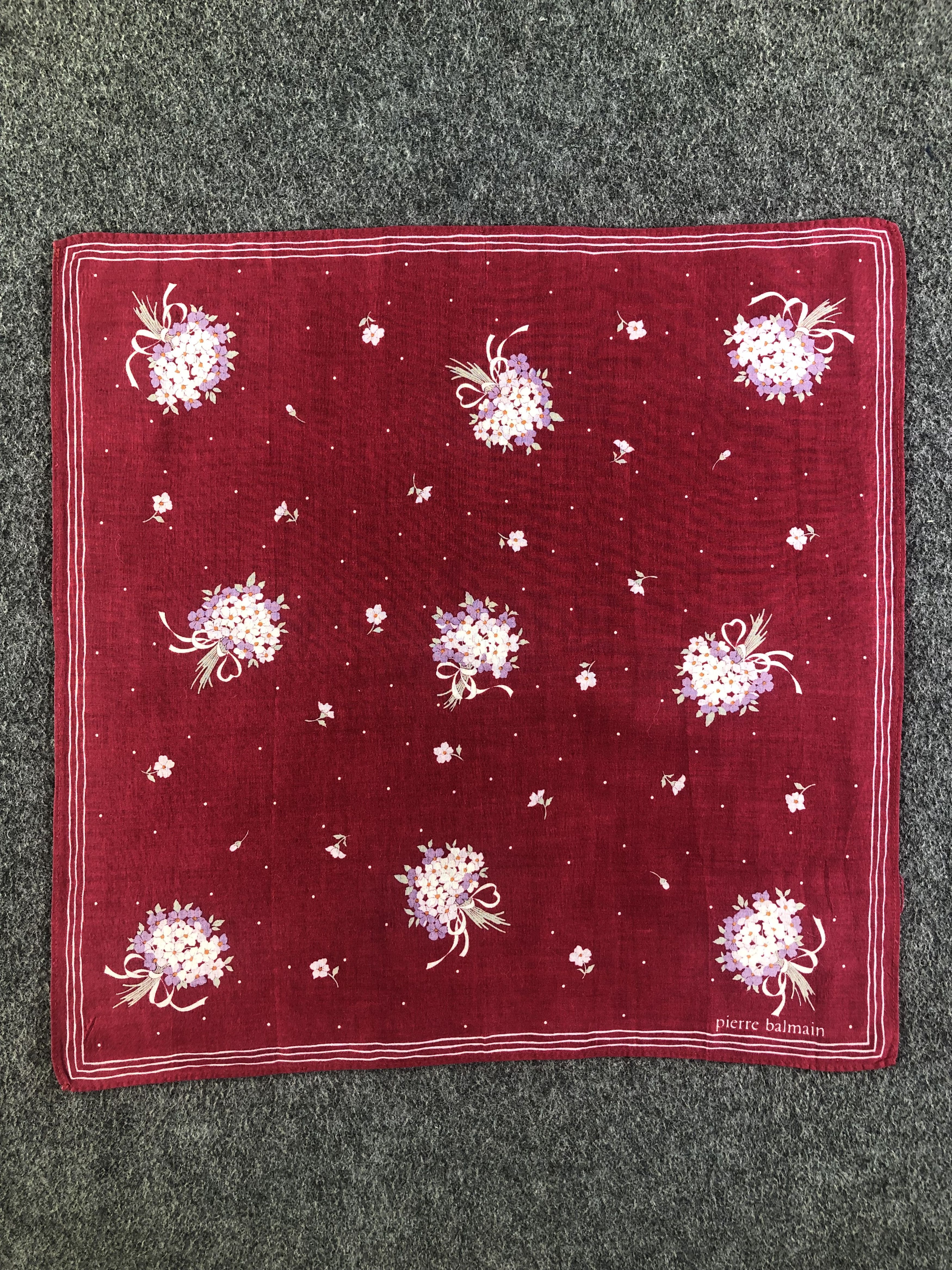 Pierre Balmain Pierre Balmain Handkerchief / Bandana / Neckerchief C462 Size ONE SIZE - 1 Thumbnail