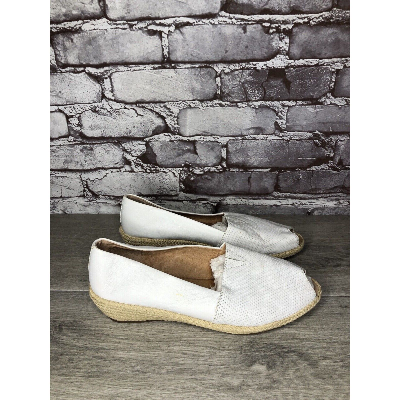 Kenneth Cole Kenneth Cole Gentle Souls White Leather Woven Wedge Sandals Size US 8.5 / IT 38.5 - 24 Thumbnail