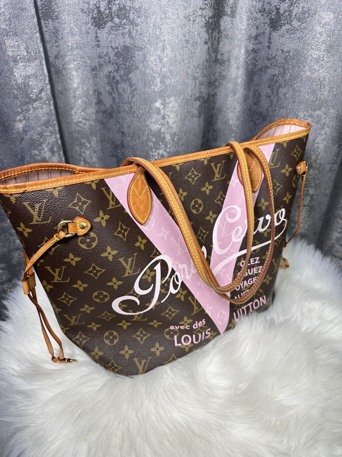 Designer × Louis Vuitton Louis Vuitton LIMITED EDITION V Neverfull bag ballerine rose Size ONE SIZE - 3 Thumbnail