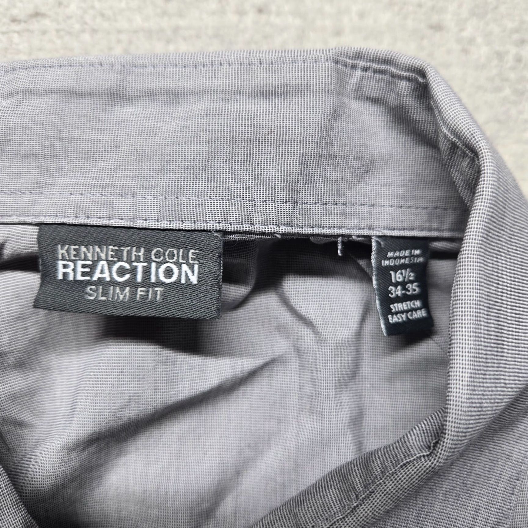 Kenneth Cole Kenneth Cole Reaction Slim Fit Gray Dress Shirt Adult Men's 16.5 34-35 Wrinkle Resistant Breathable Casual Classic Size US L / EU 52-54 / 3 - 3 Thumbnail