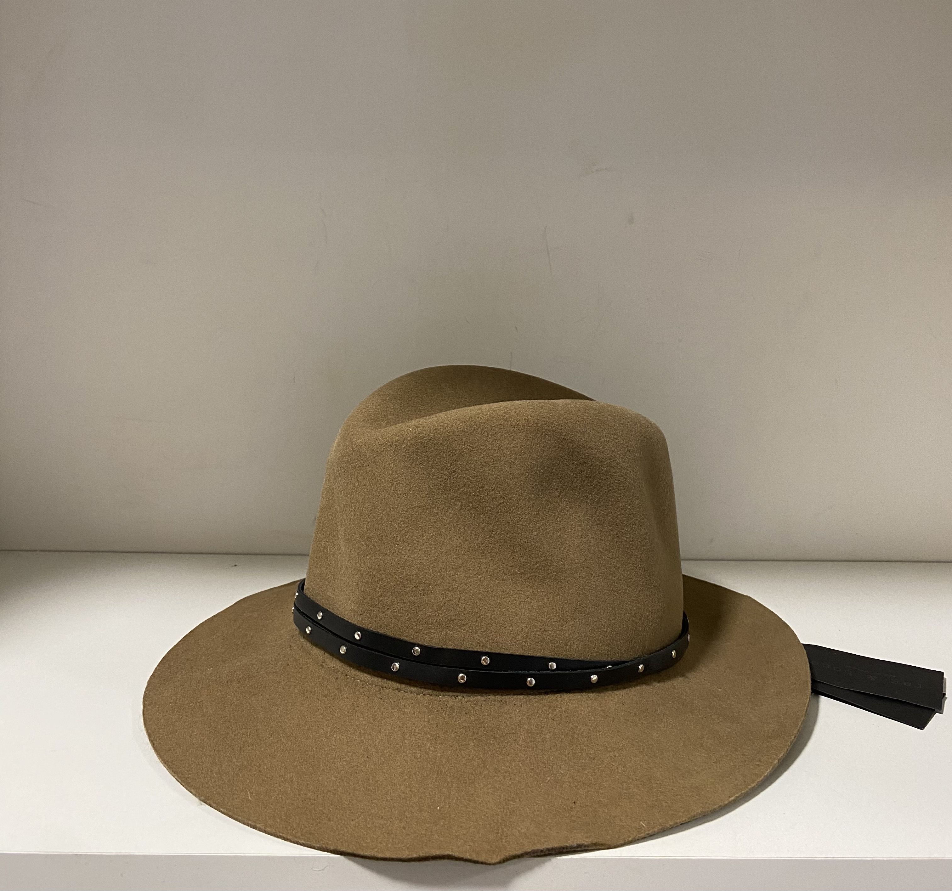 Rag & Bone Rag Bone Hat Navy Blue Wool hat leather Small 