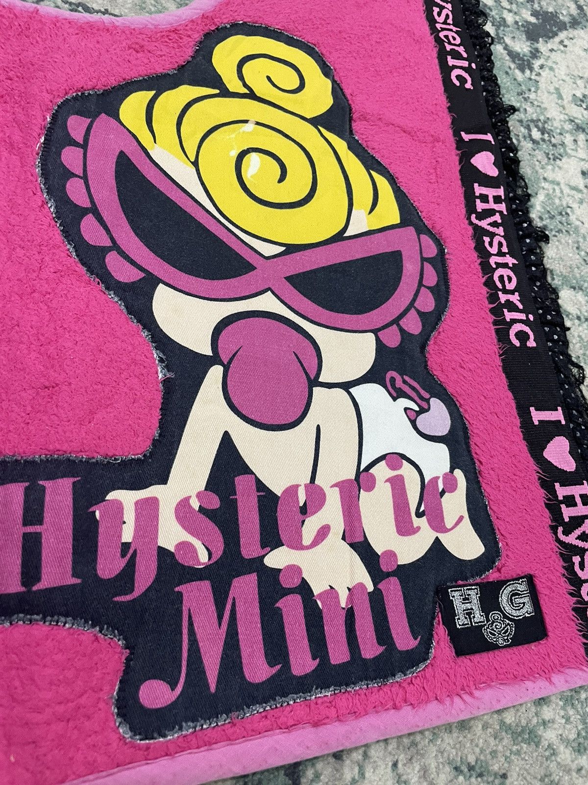 Hysteric Glamour Hysteric Mini I Love Hysteric By Hysteric Glamour Area Rug Size ONE SIZE - 8 Thumbnail