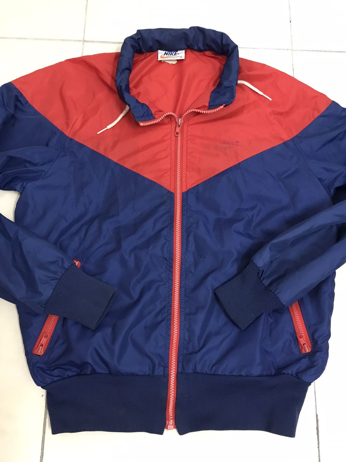 Nike × Vintage Nike Windbreaker Hooded Jacket Made in USA Size US M / EU 48-50 / 2 - 9 Thumbnail