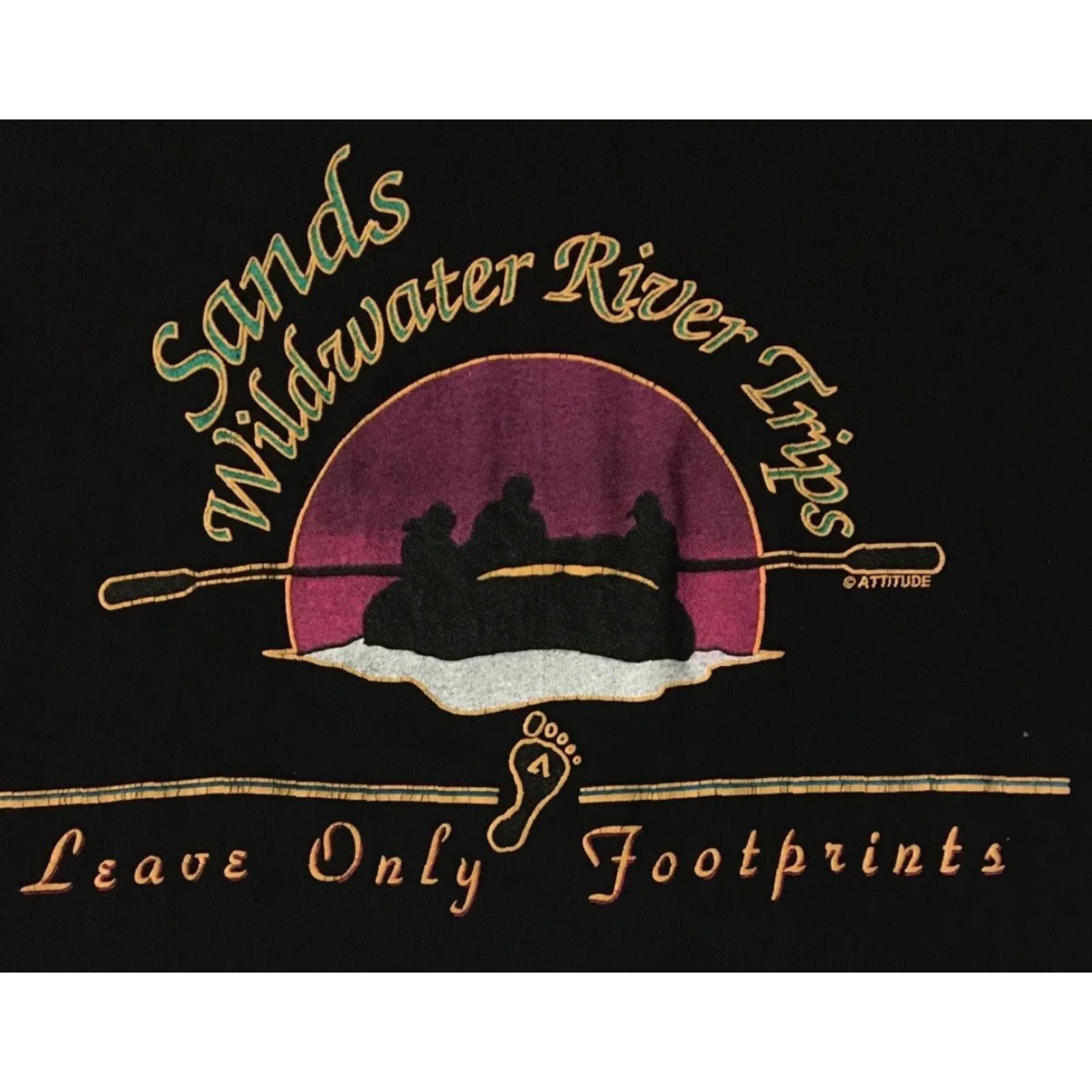 Vintage VINTAGE Sands Wild Water River Rafting Faded Shirt L Black 90s Grunge USA Mens T-Shirt Rock Bar Skate Beach Retro Hiking USA Badges Size US L / EU 52-54 / 3 - 2 Thumbnail