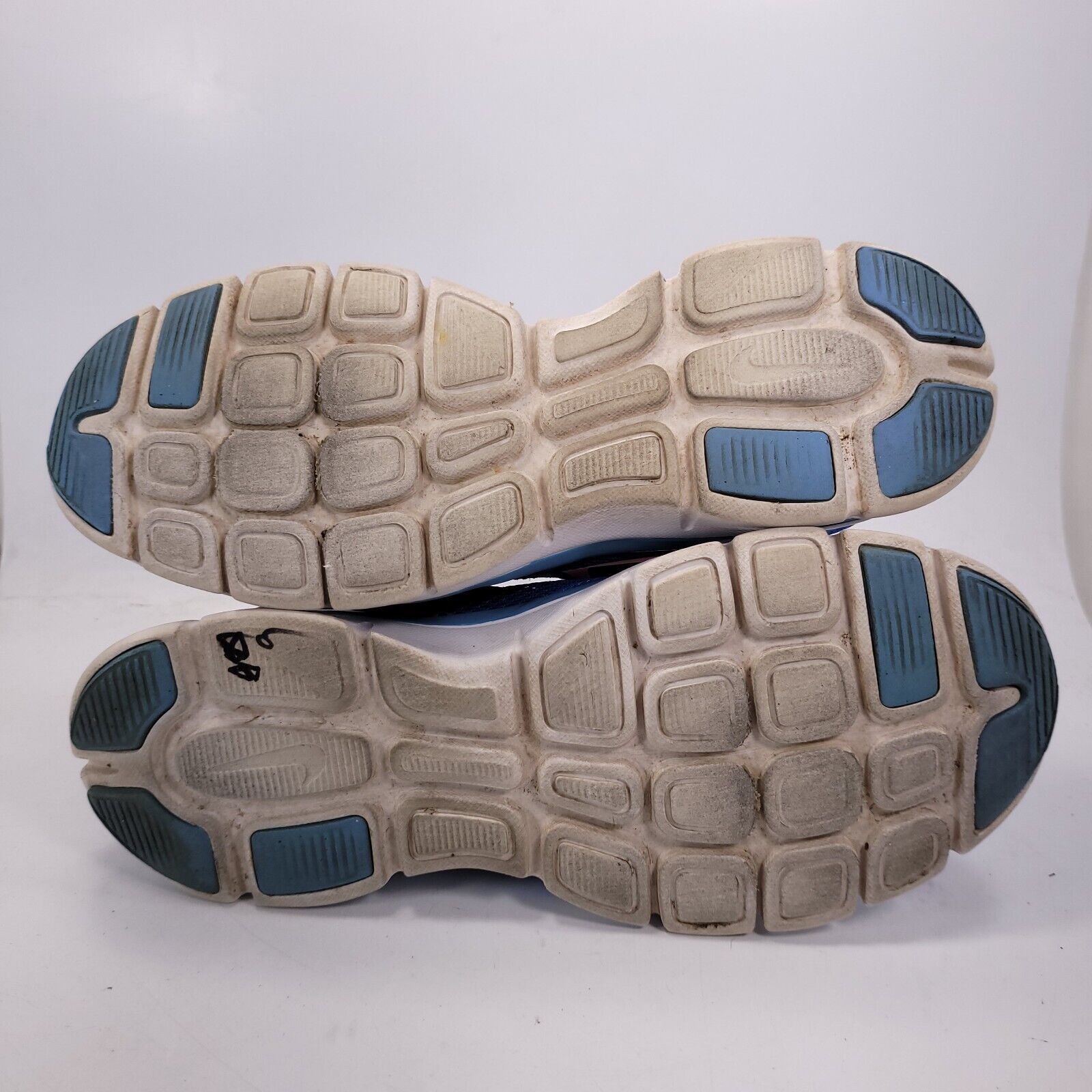 Nike Nike Flex Experience RN 3 Shoe Womens Size 8.5 652853-401 Size US 8.5 / IT 38.5 - 7 Thumbnail